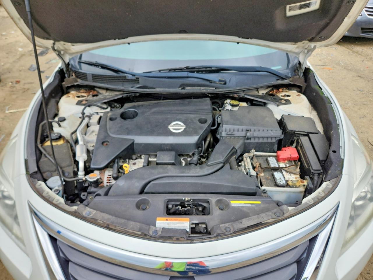 2015 Nissan Altima 2.5 Sv White vin: 1N4AL3AP7FC197299