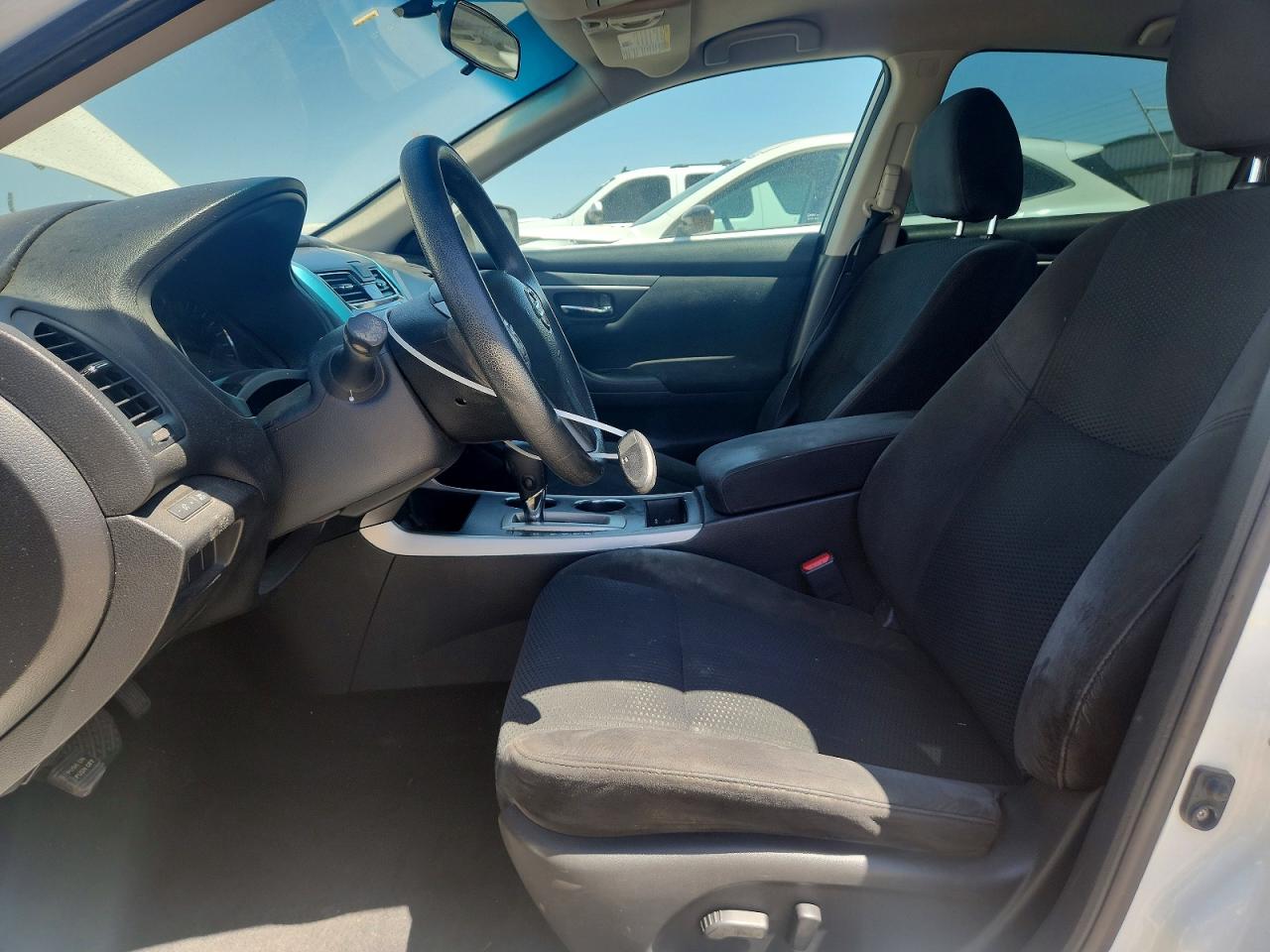2015 Nissan Altima 2.5 S White vin: 1N4AL3AP7FC197464