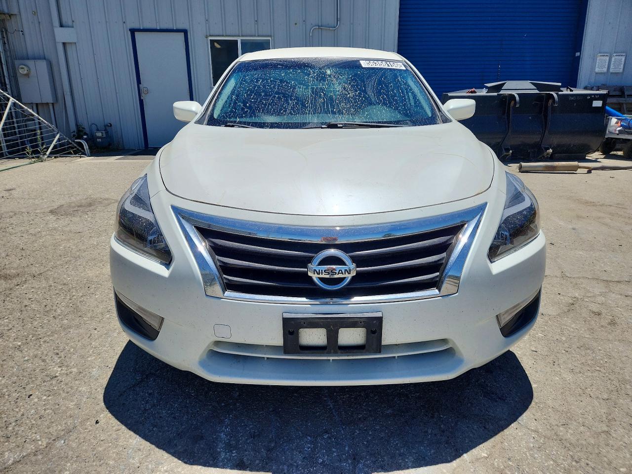 2015 Nissan Altima 2.5 S White vin: 1N4AL3AP7FC197464