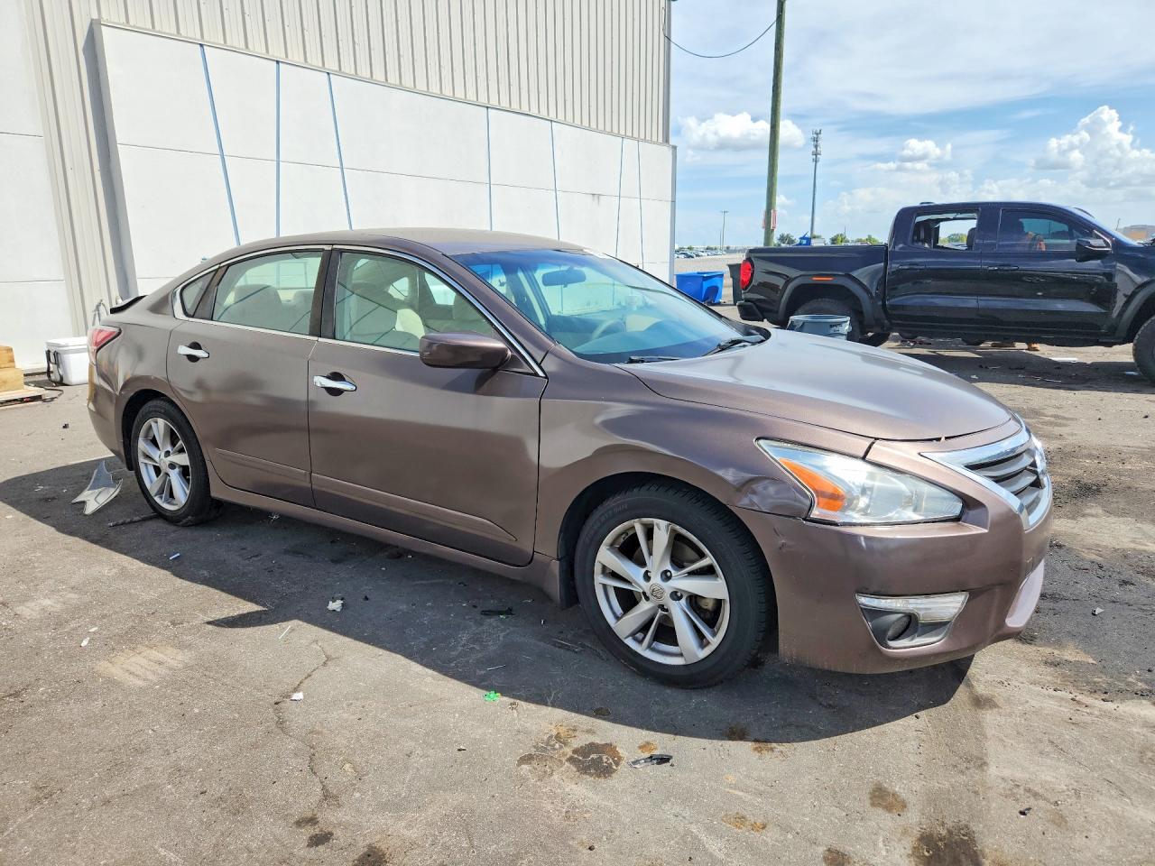 2015 Nissan Altima 2.5 Sv Brown vin: 1N4AL3AP7FC201335