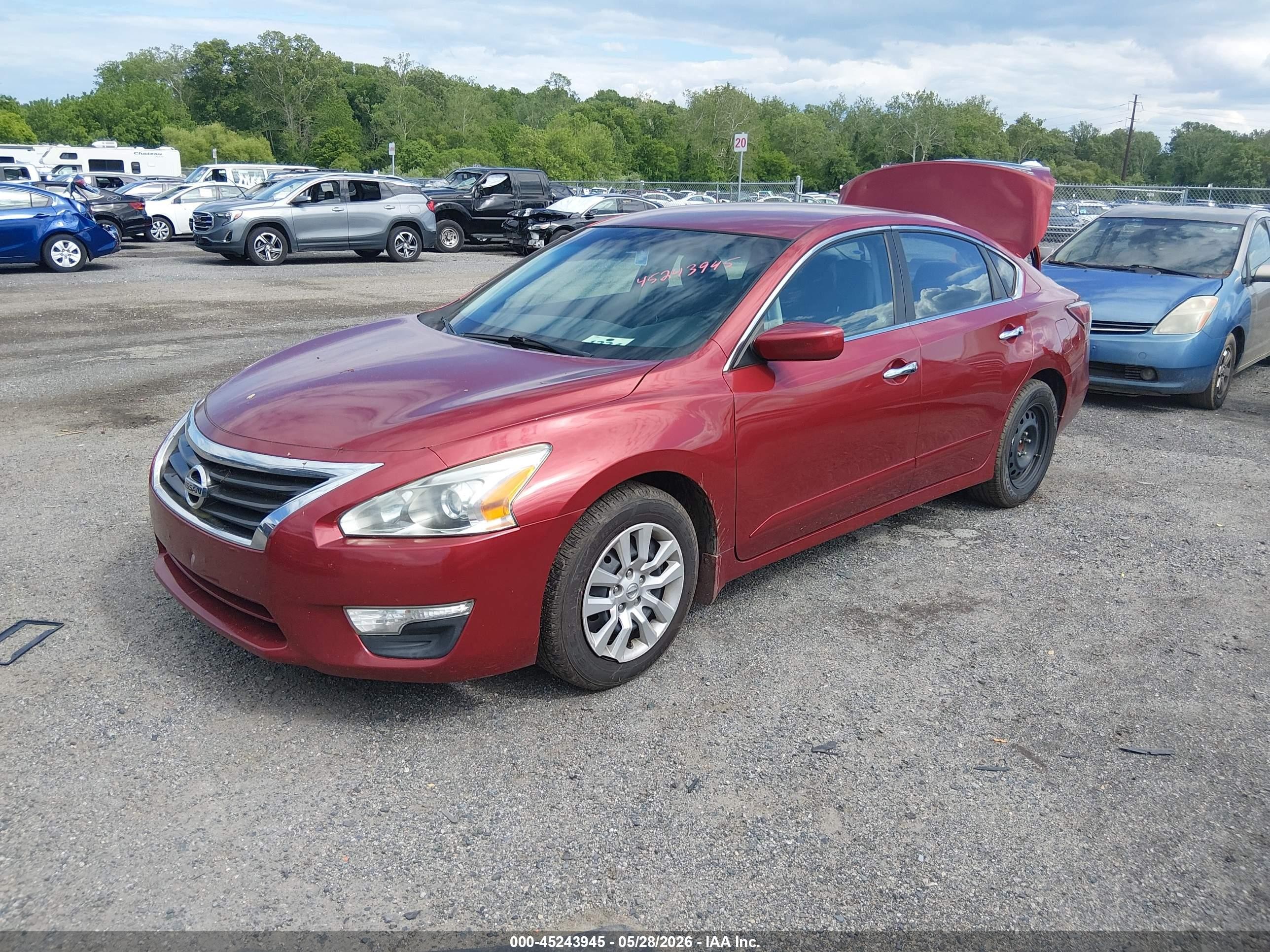 2015 Nissan Altima 2.5 S Red vin: 1N4AL3AP7FC202288