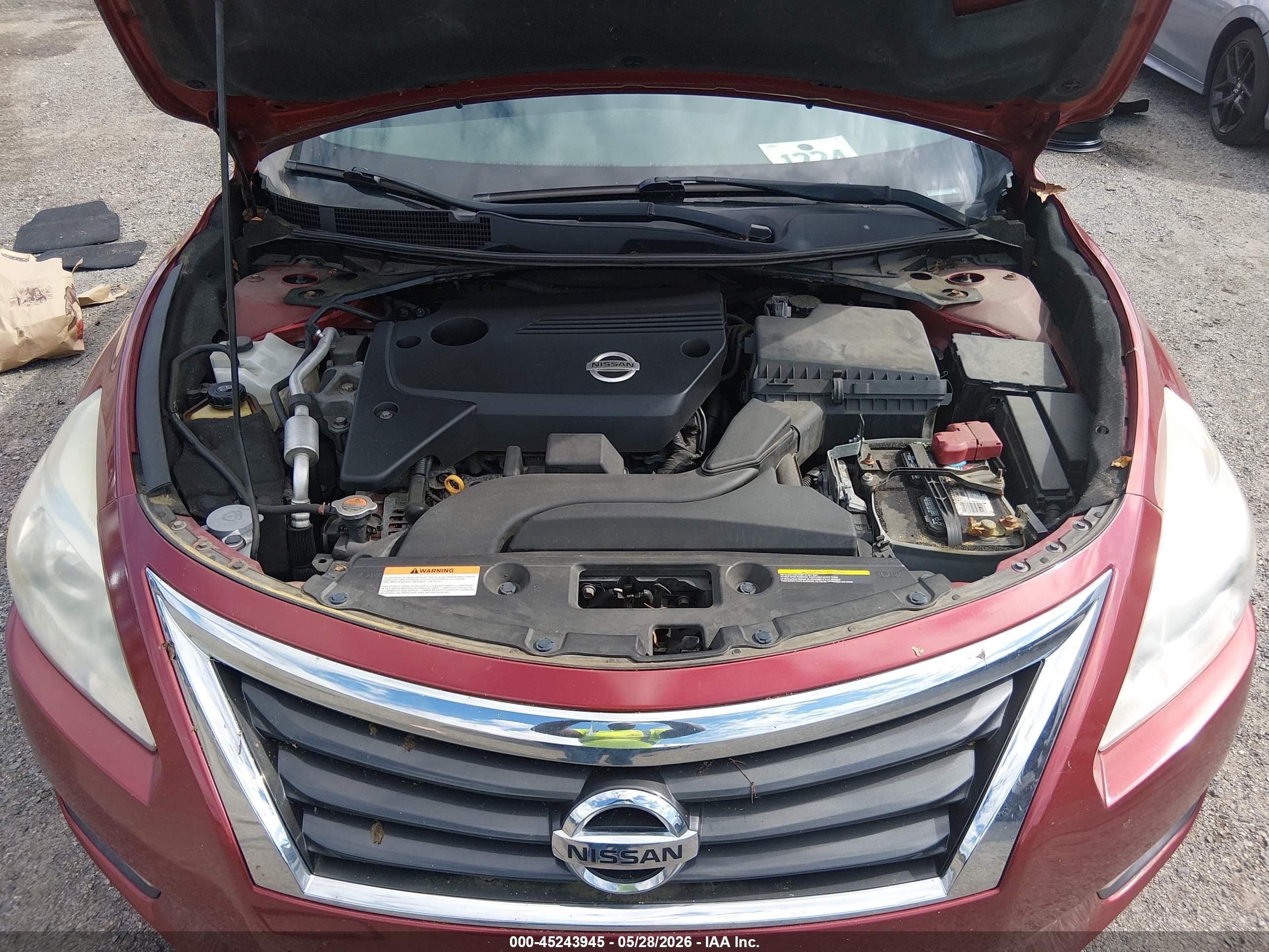 2015 Nissan Altima 2.5 S Red vin: 1N4AL3AP7FC202288