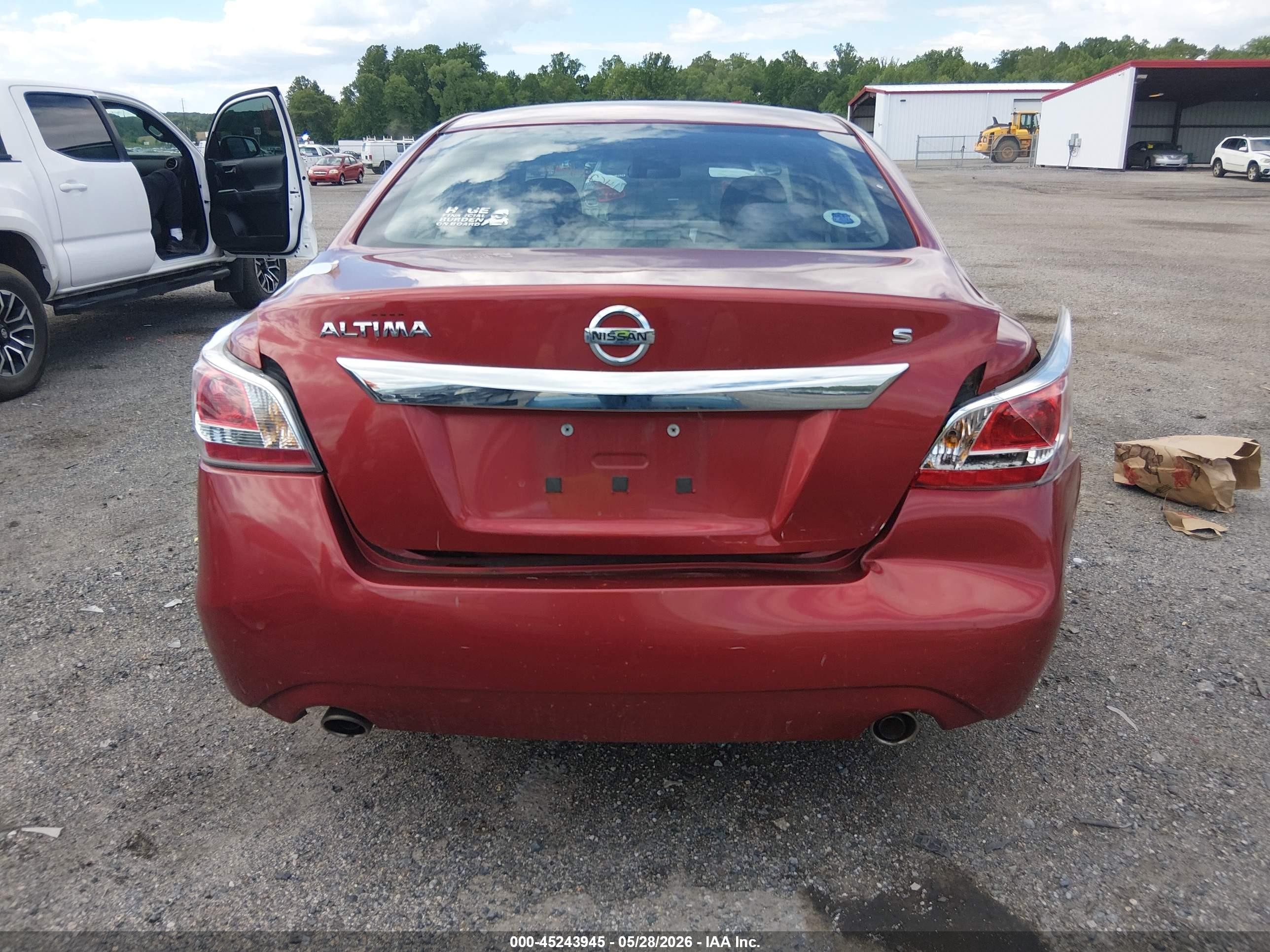 2015 Nissan Altima 2.5 S Red vin: 1N4AL3AP7FC202288