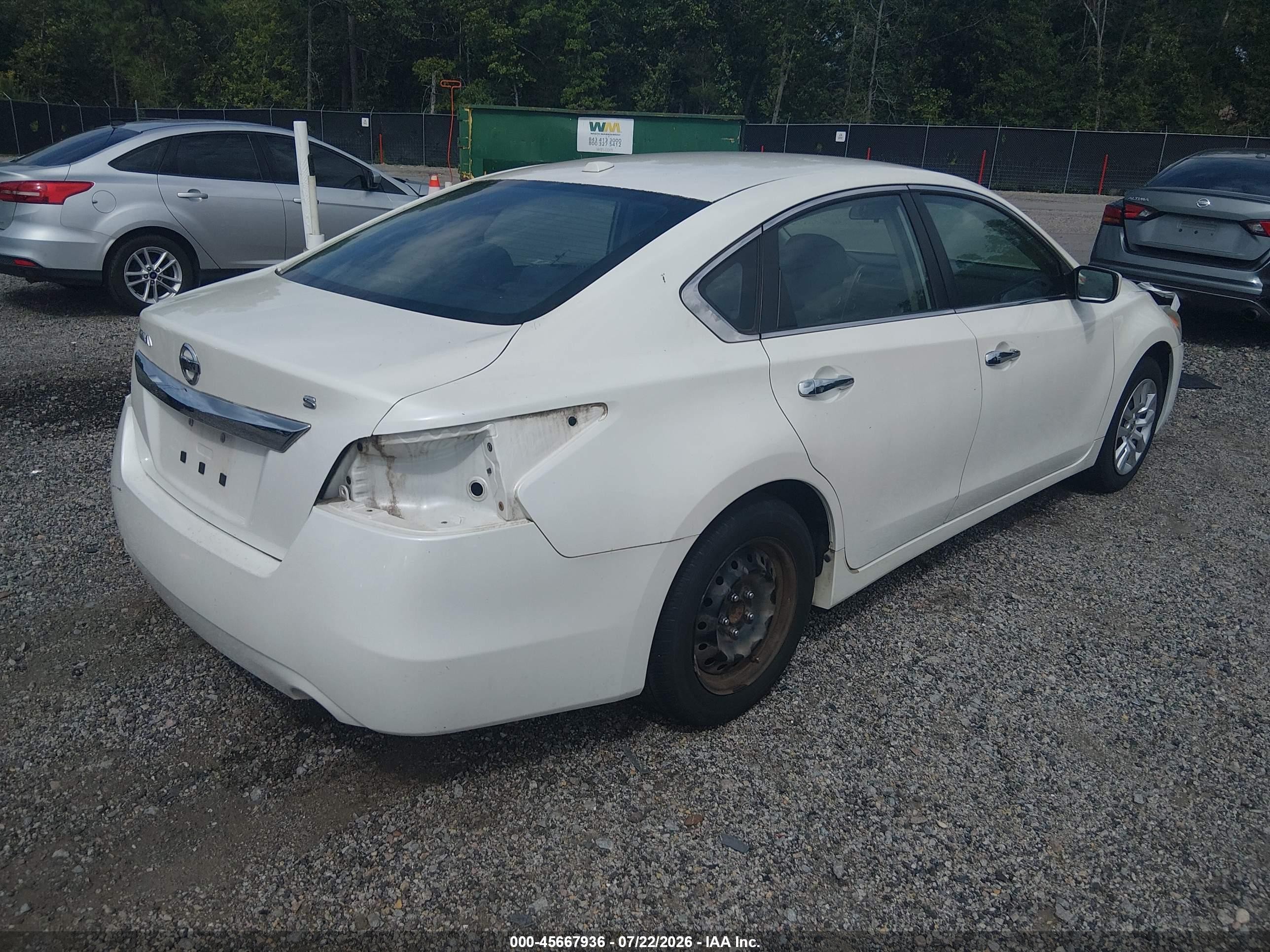 2015 Nissan Altima 2.5/2.5 S/2.5 Sl/2.5 Sv White vin: 1N4AL3AP7FC215008