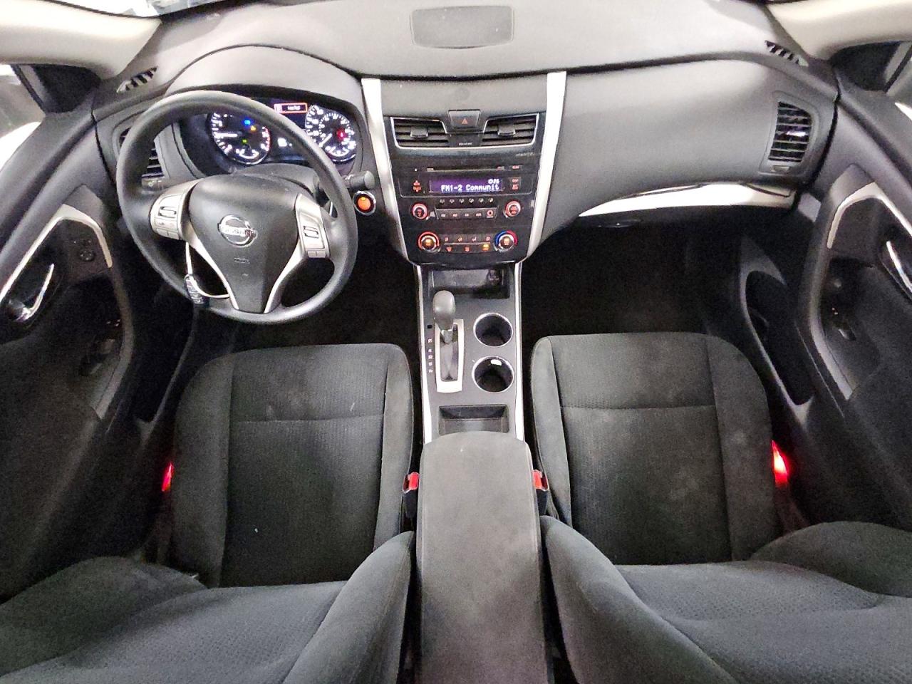 2015 Nissan Altima 2.5 S White vin: 1N4AL3AP7FC217678