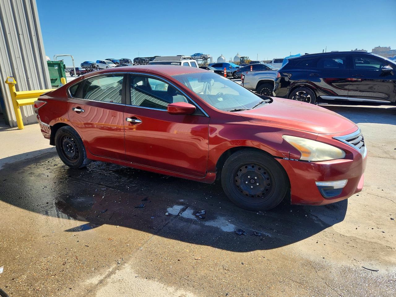 2015 Nissan Altima 2.5 Red vin: 1N4AL3AP7FC234772