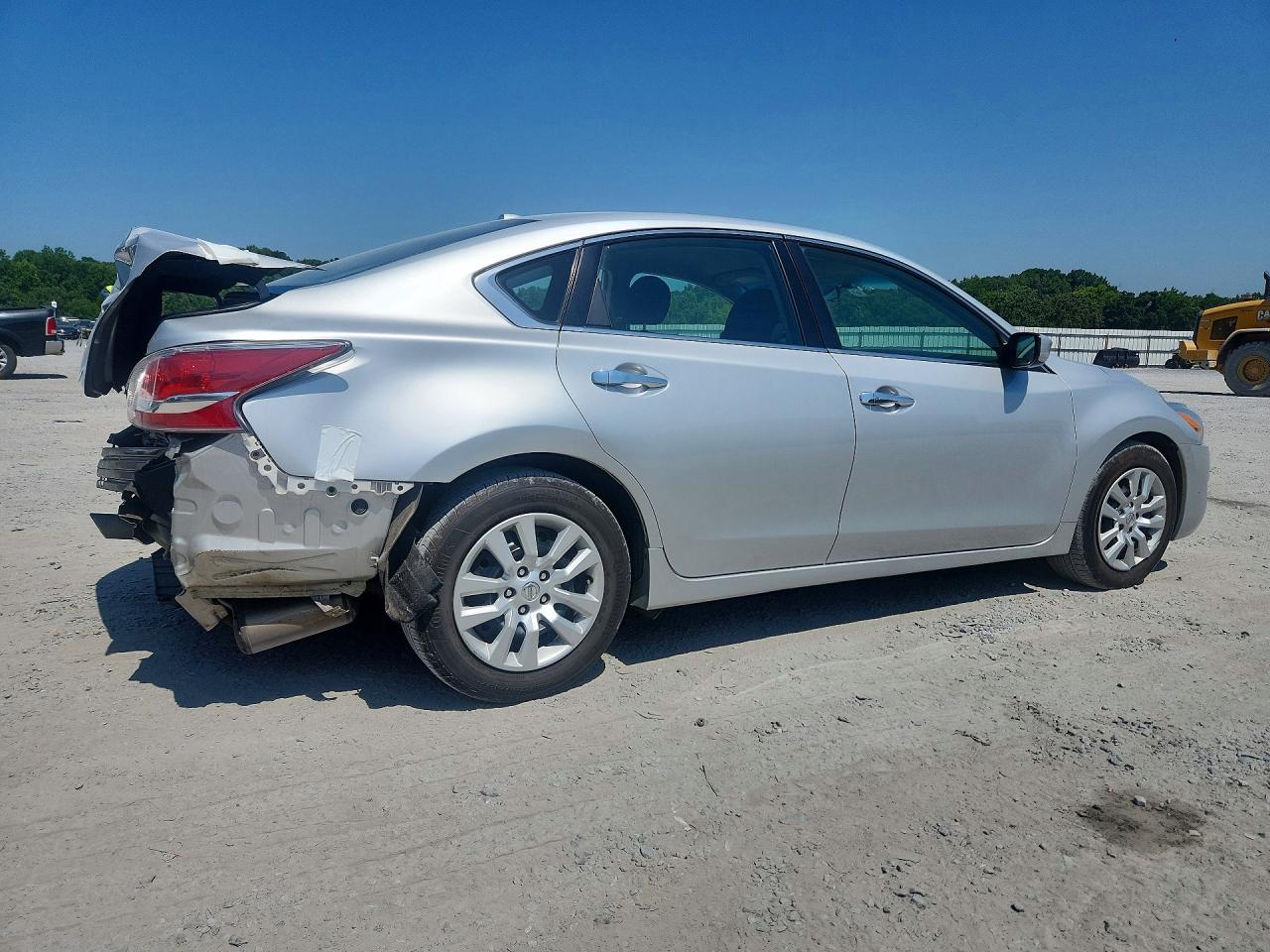 2015 Nissan Altima 2.5 S Серебряный vin: 1N4AL3AP7FC269005