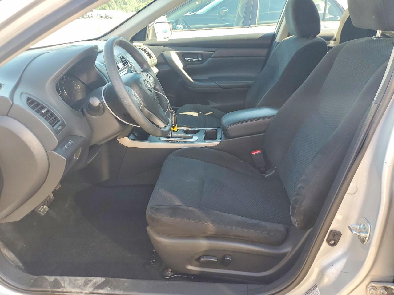 2015 Nissan Altima 2.5 S Серебряный vin: 1N4AL3AP7FC269005