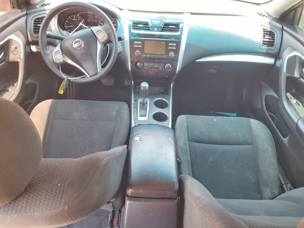2015 Nissan Altima 2.5 S Maroon vin: 1N4AL3AP7FC274012
