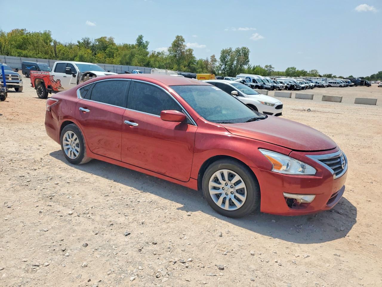 2015 Nissan Altima 2.5 S Maroon vin: 1N4AL3AP7FC274012