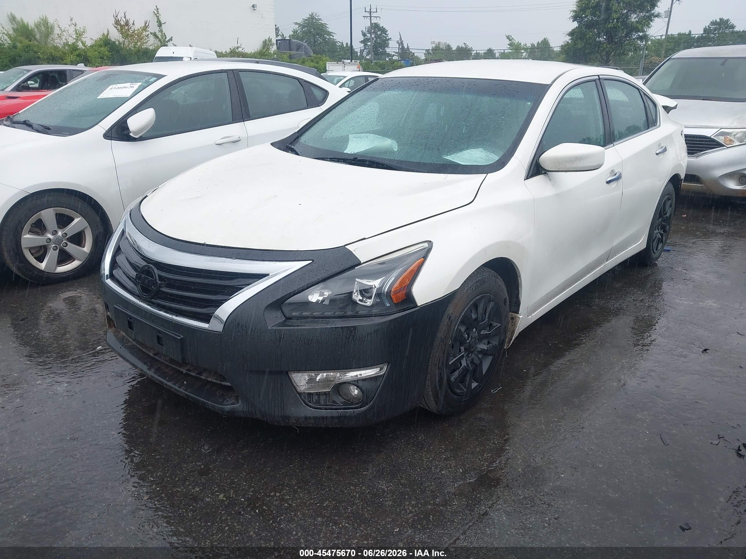 2015 Nissan Altima 2.5 S White vin: 1N4AL3AP7FC285575
