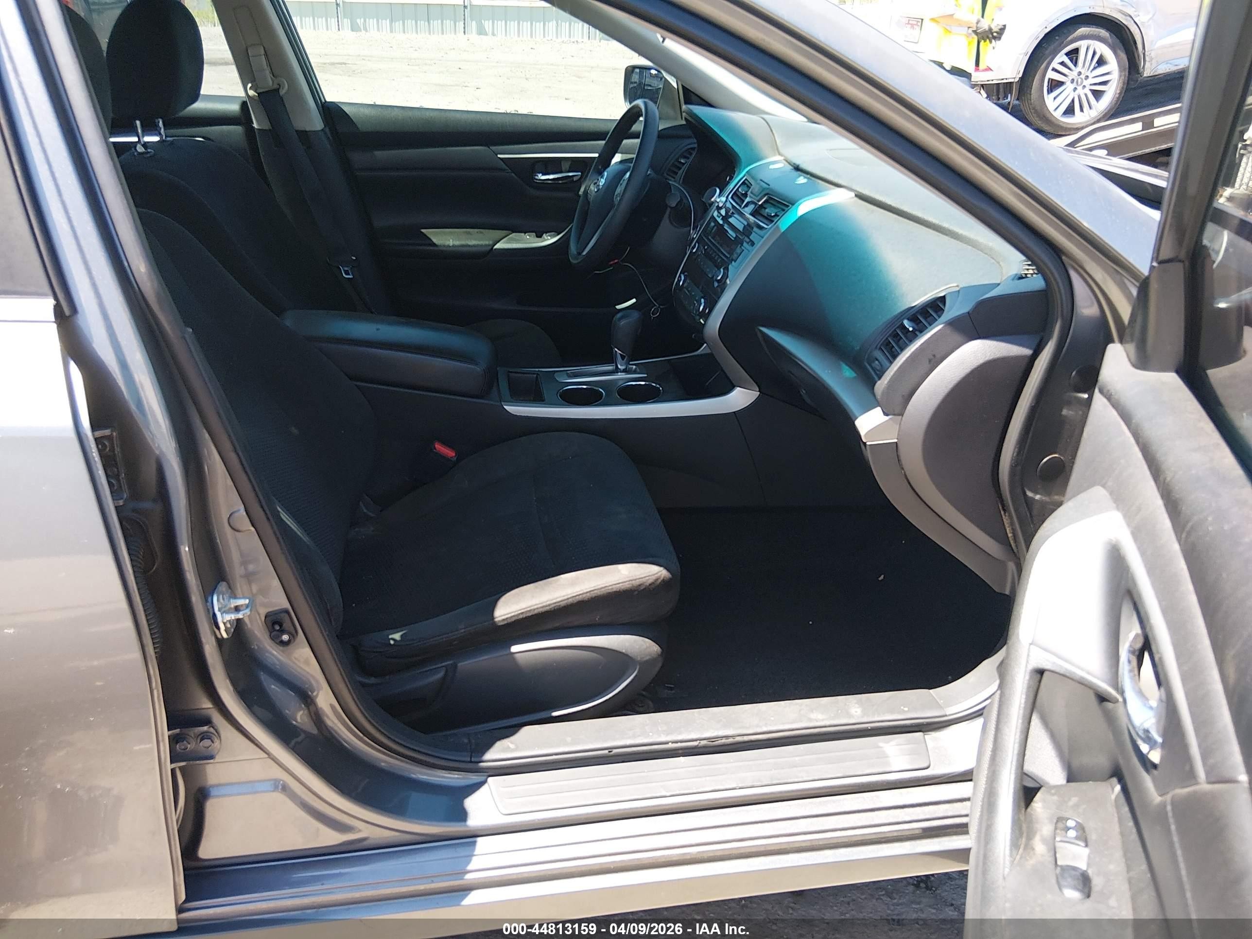 2015 Nissan Altima 2.5 S Gray vin: 1N4AL3AP7FC289819