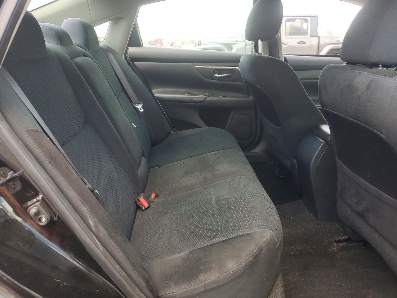 2015 Nissan Altima 2.5 S Black vin: 1N4AL3AP7FC418674