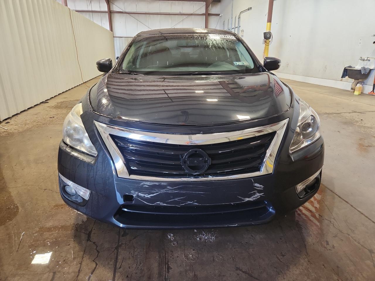 2015 Nissan Altima 2.5 Sv Blue vin: 1N4AL3AP7FC420523 Damage: Grille, Broken, Replacement Required