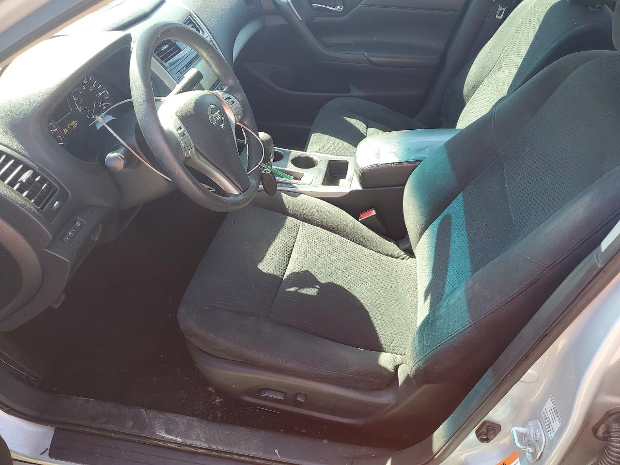 2015 Nissan Altima 2.5 S Silver vin: 1N4AL3AP7FC425088