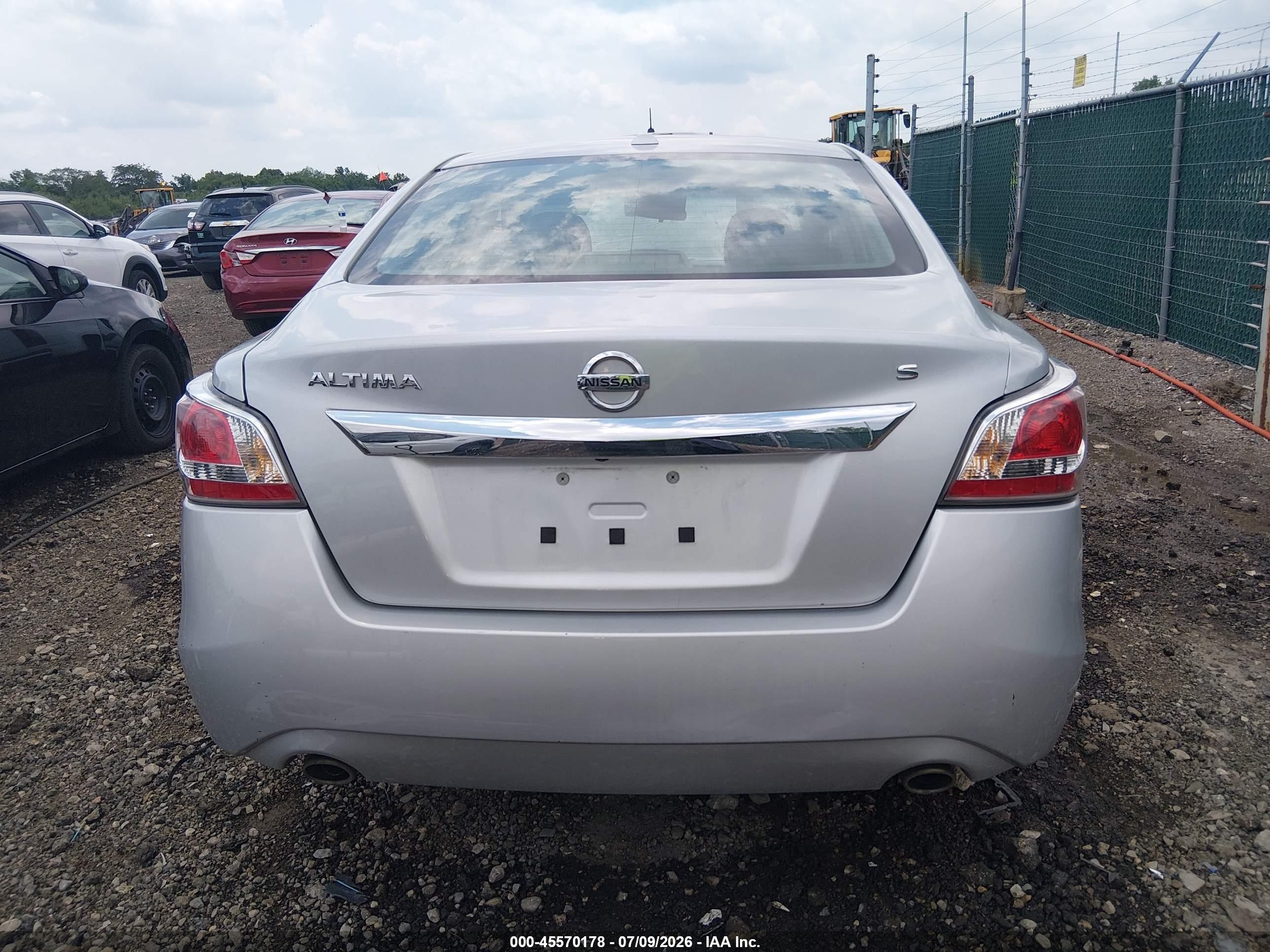 2015 Nissan Altima 2.5/2.5 S/2.5 Sl/2.5 Sv Silver vin: 1N4AL3AP7FC430176