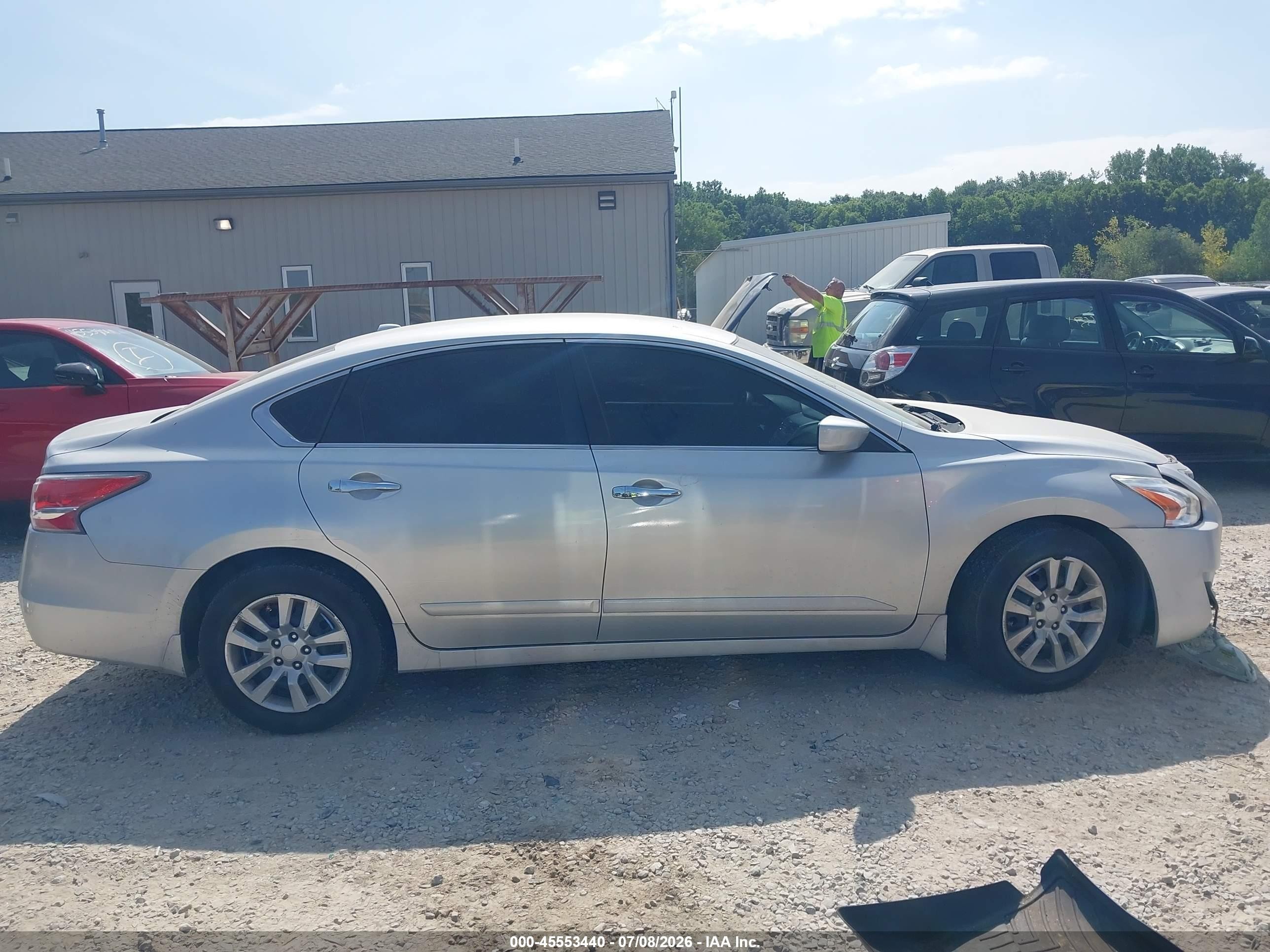 2015 Nissan Altima 2.5 S Серебряный vin: 1N4AL3AP7FC440691