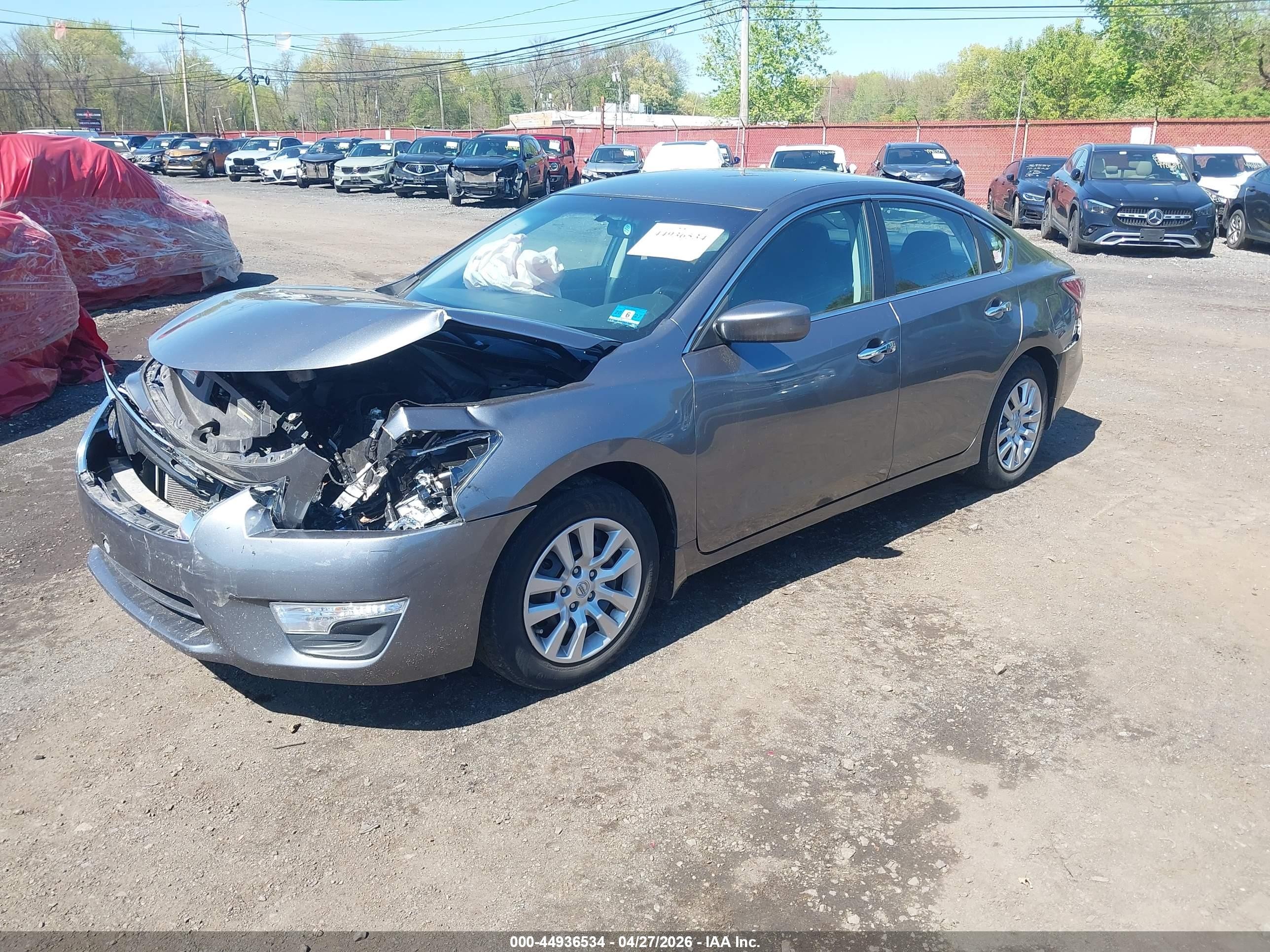 2015 Nissan Altima 2.5 S Gray vin: 1N4AL3AP7FC445647