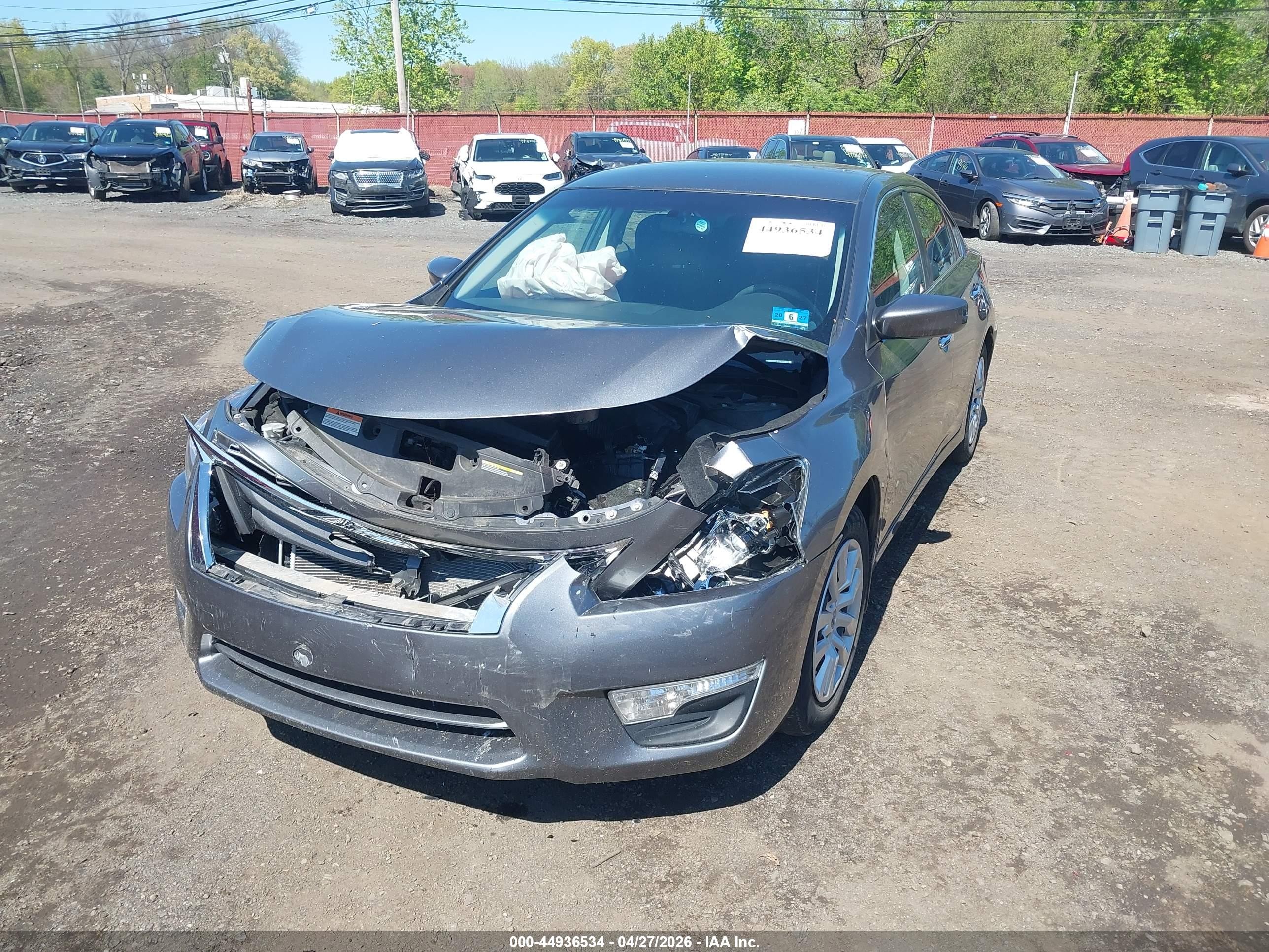 2015 Nissan Altima 2.5 S Gray vin: 1N4AL3AP7FC445647