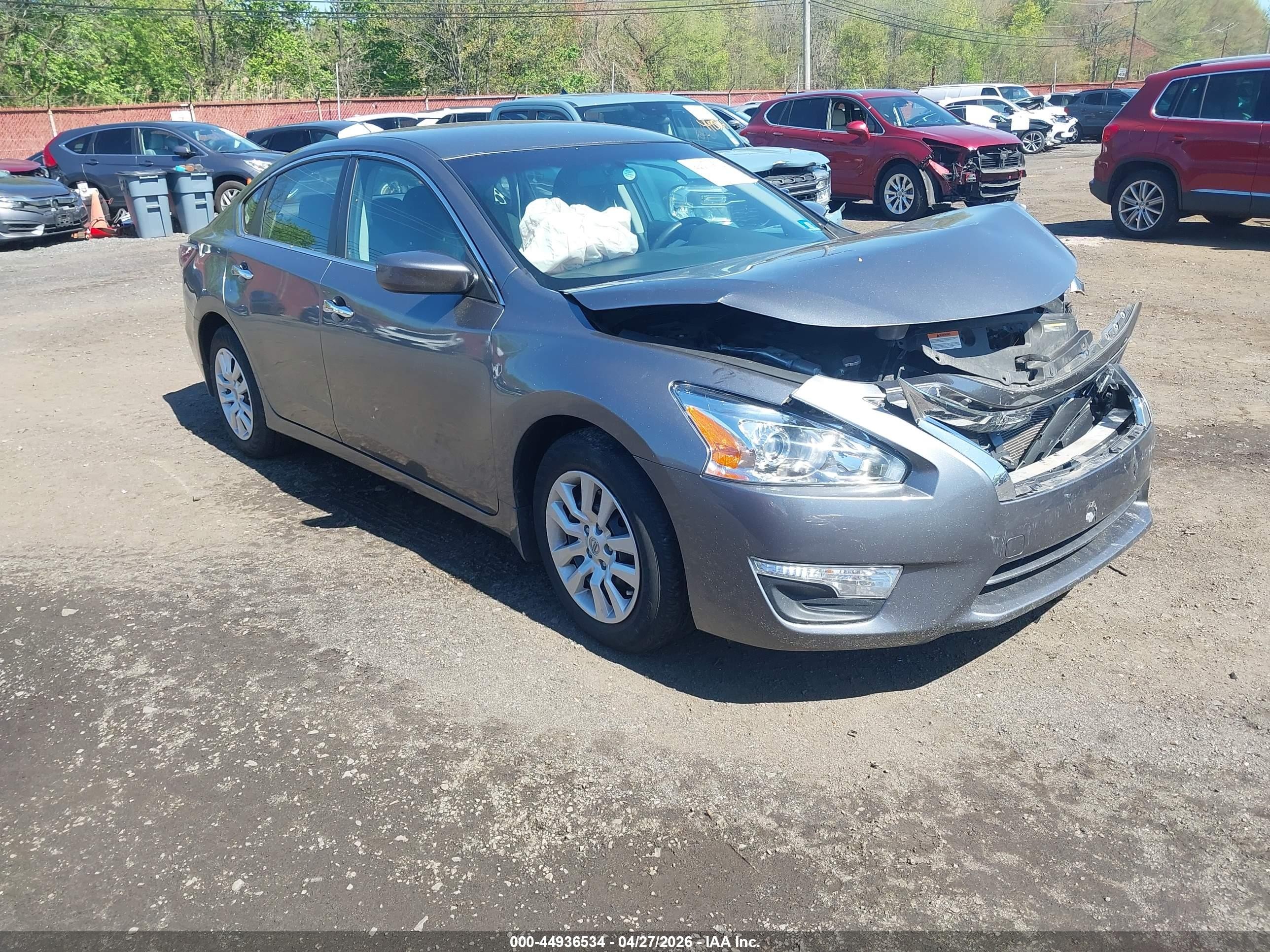 2015 Nissan Altima 2.5 S Gray vin: 1N4AL3AP7FC445647