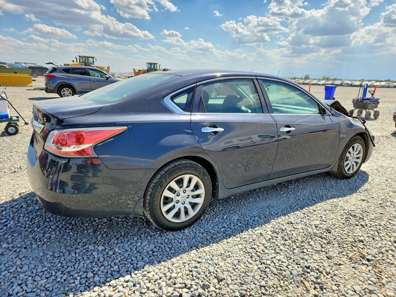 2015 Nissan Altima 2.5 S Charcoal vin: 1N4AL3AP7FC453909