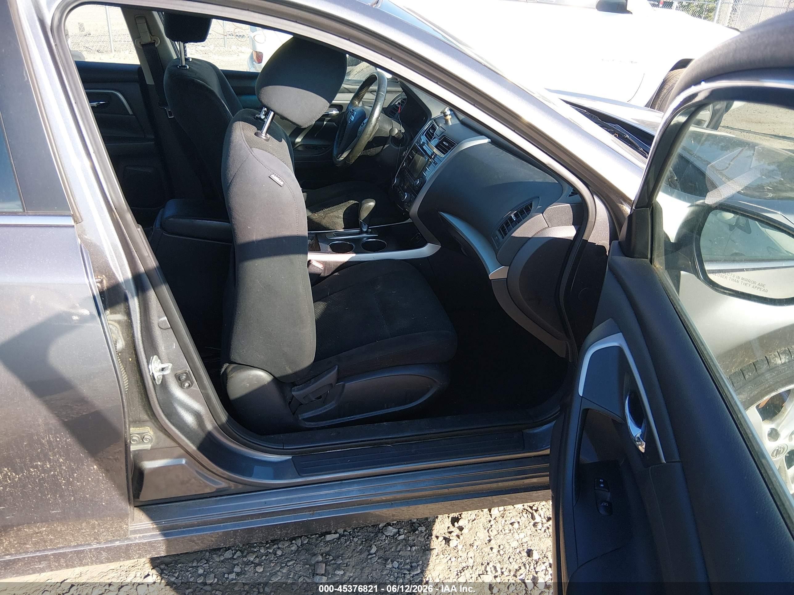 2015 Nissan Altima 2.5 Sv Серый vin: 1N4AL3AP7FC458785