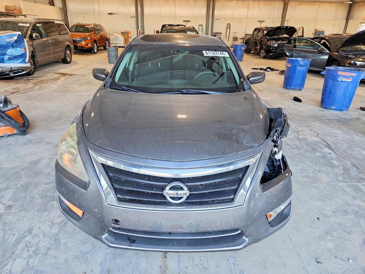 2015 Nissan Altima 2.5 S Silver vin: 1N4AL3AP7FC460259