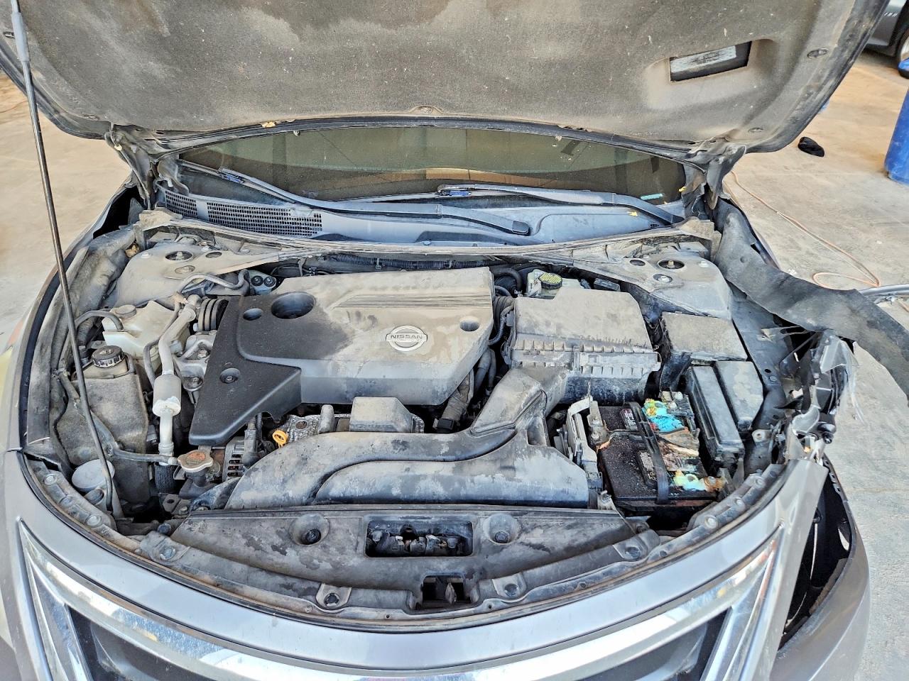 2015 Nissan Altima 2.5 S Silver vin: 1N4AL3AP7FC460259