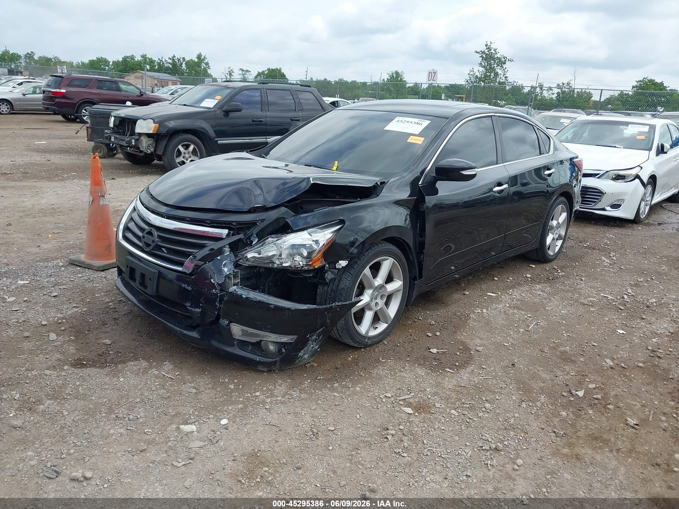 2015 Nissan Altima 2.5 Sv Black vin: 1N4AL3AP7FC477241