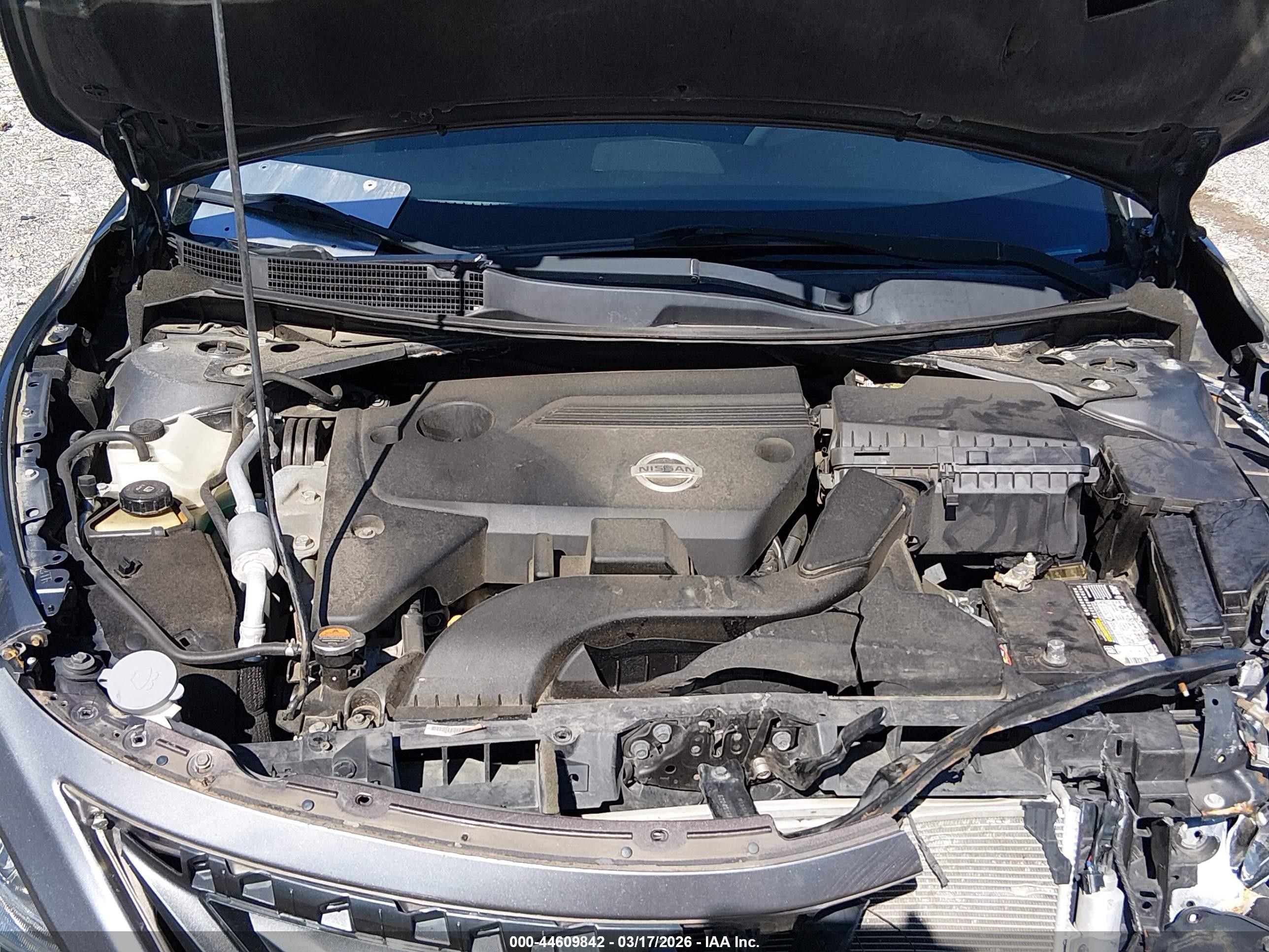 2015 Nissan Altima 2.5 S Silver vin: 1N4AL3AP7FC483816