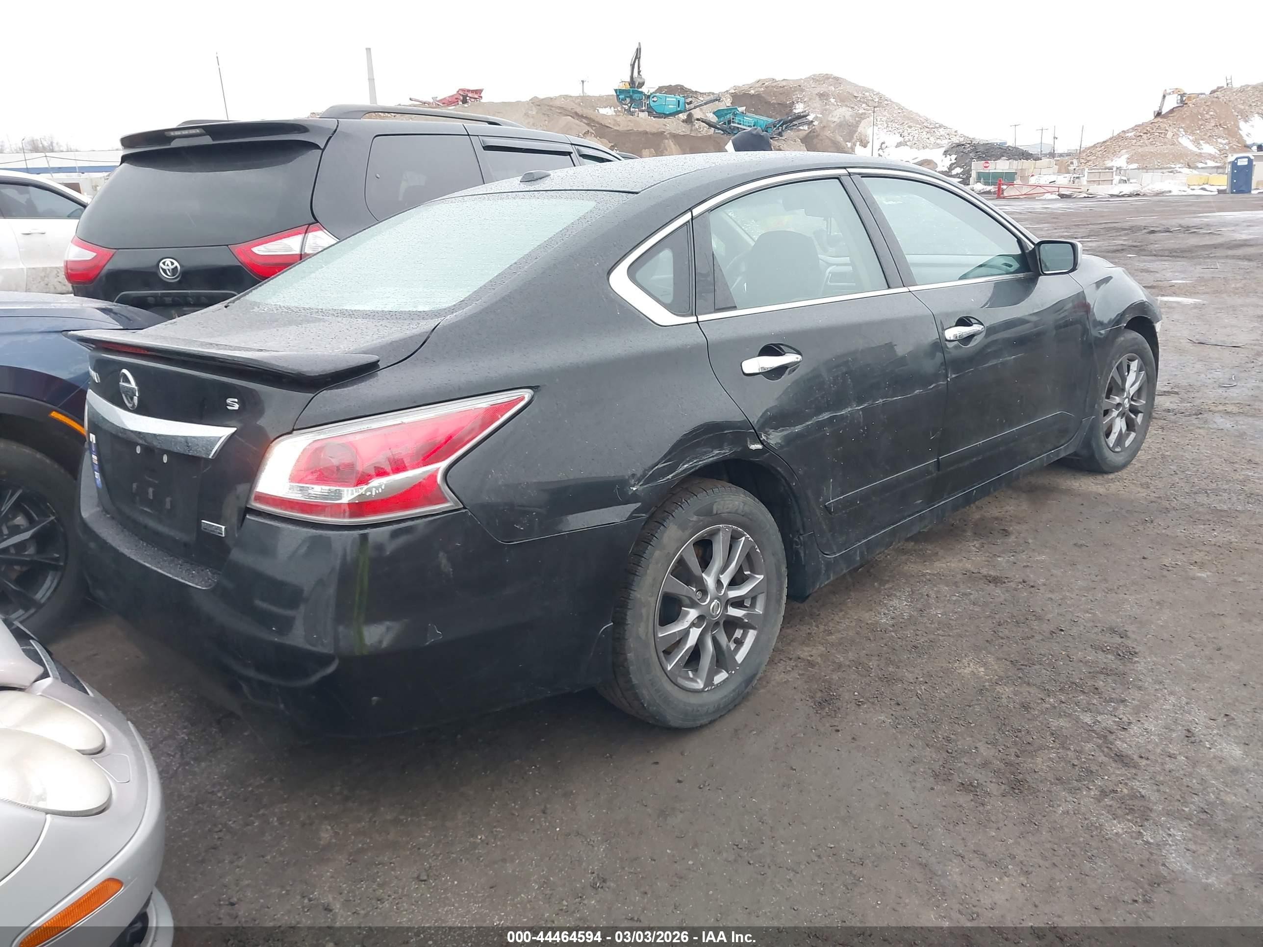 2015 Nissan Altima 2.5 S Black vin: 1N4AL3AP7FC488661