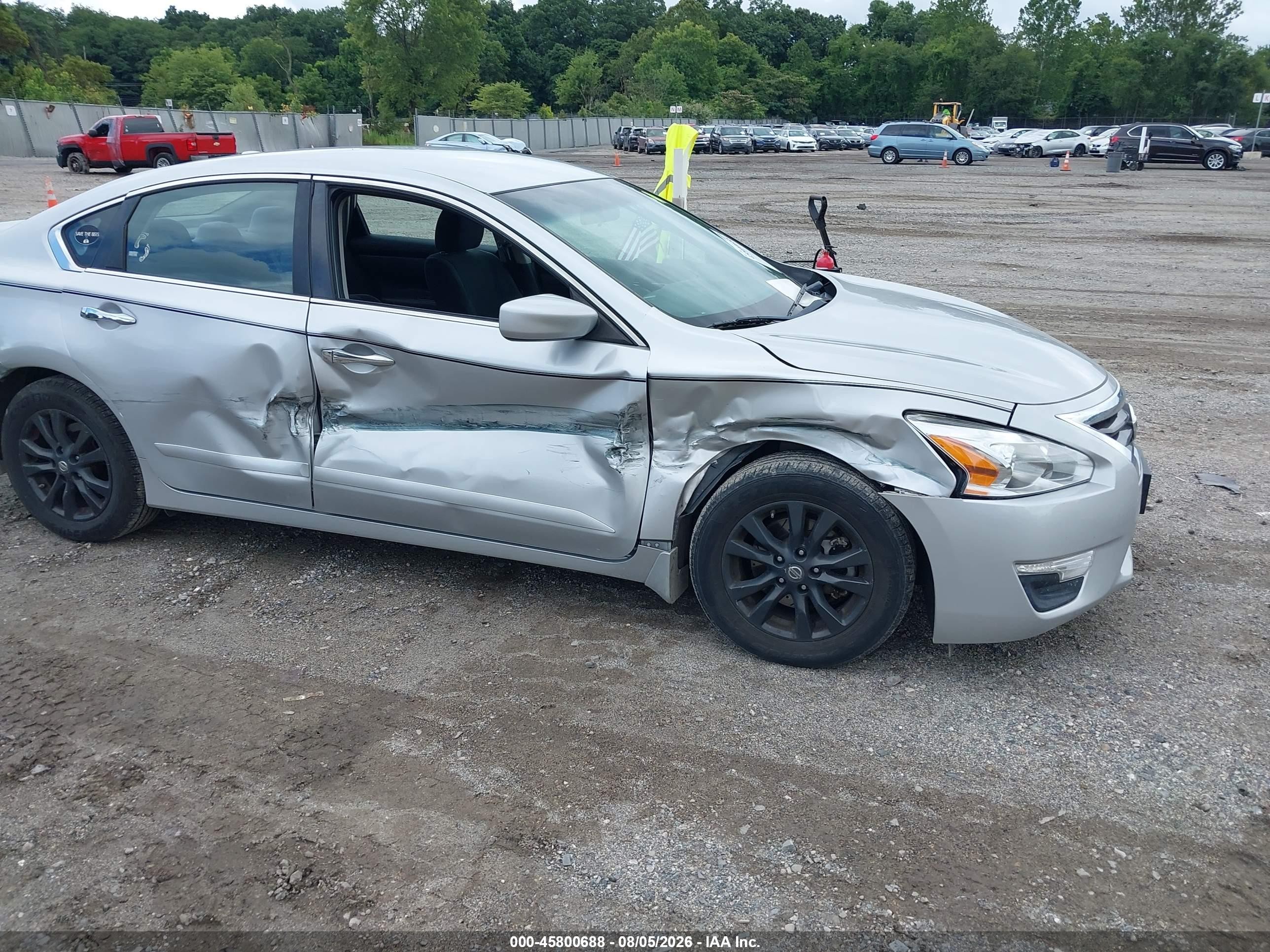 2015 Nissan Altima 2.5 S Silver vin: 1N4AL3AP7FC489471