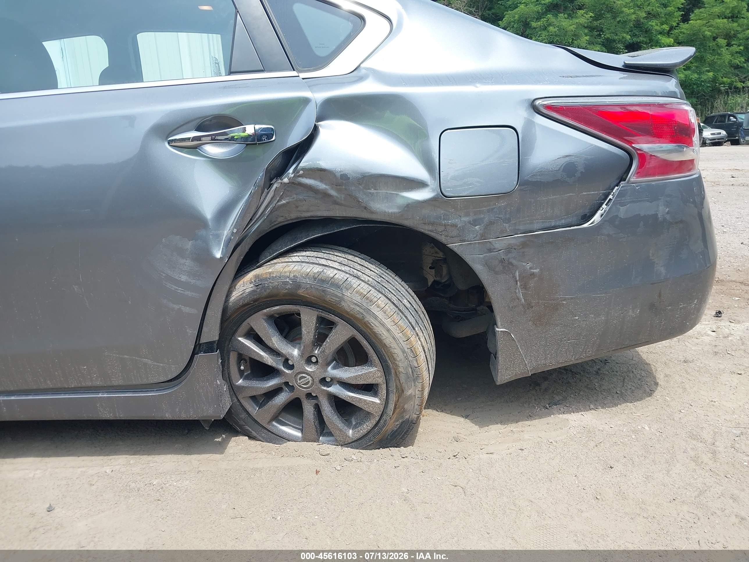 2015 Nissan Altima 2.5 S Gray vin: 1N4AL3AP7FC491107