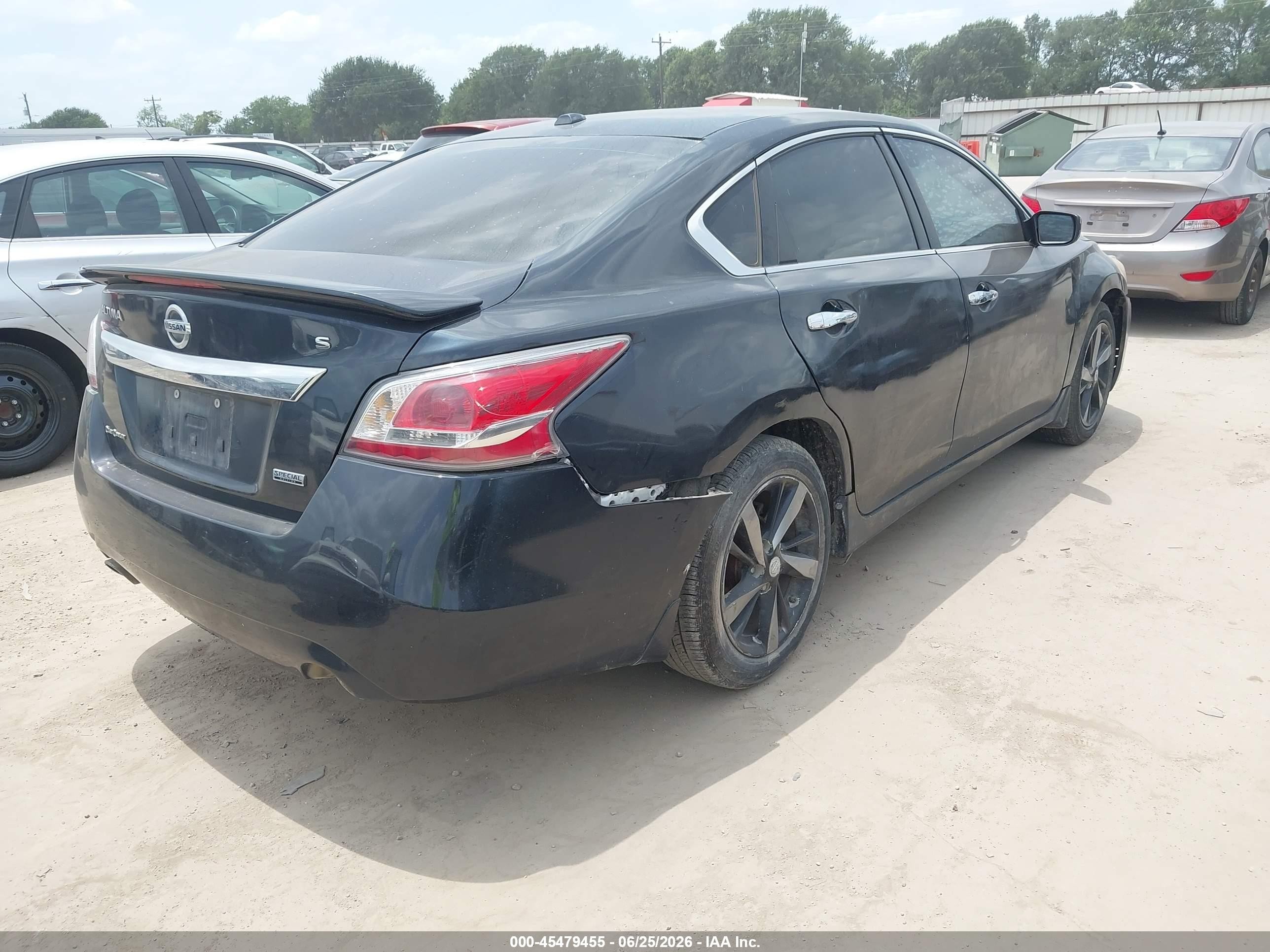 2015 Nissan Altima 2.5 S Black vin: 1N4AL3AP7FC491463