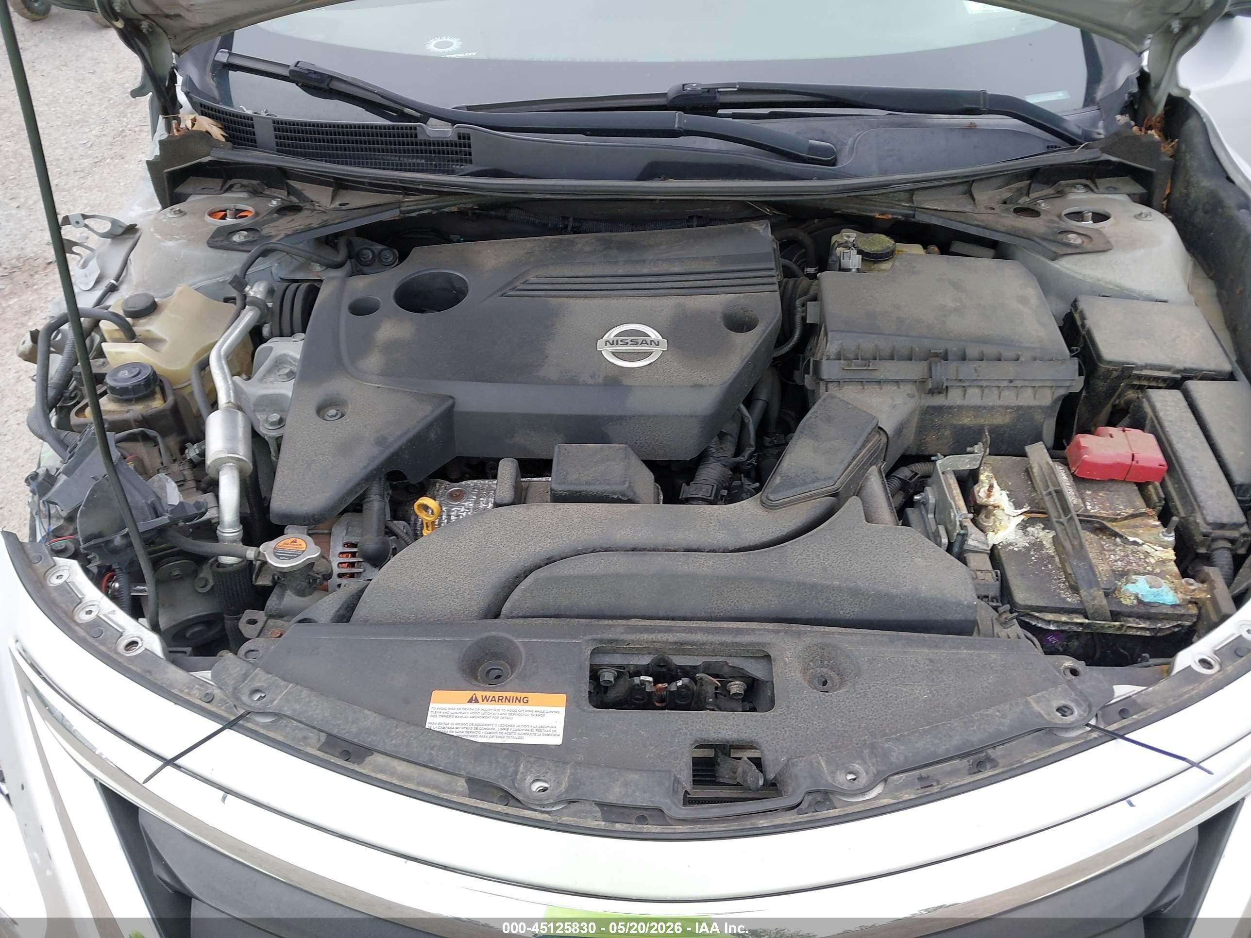 2015 Nissan Altima 2.5 S Silver vin: 1N4AL3AP7FC492502