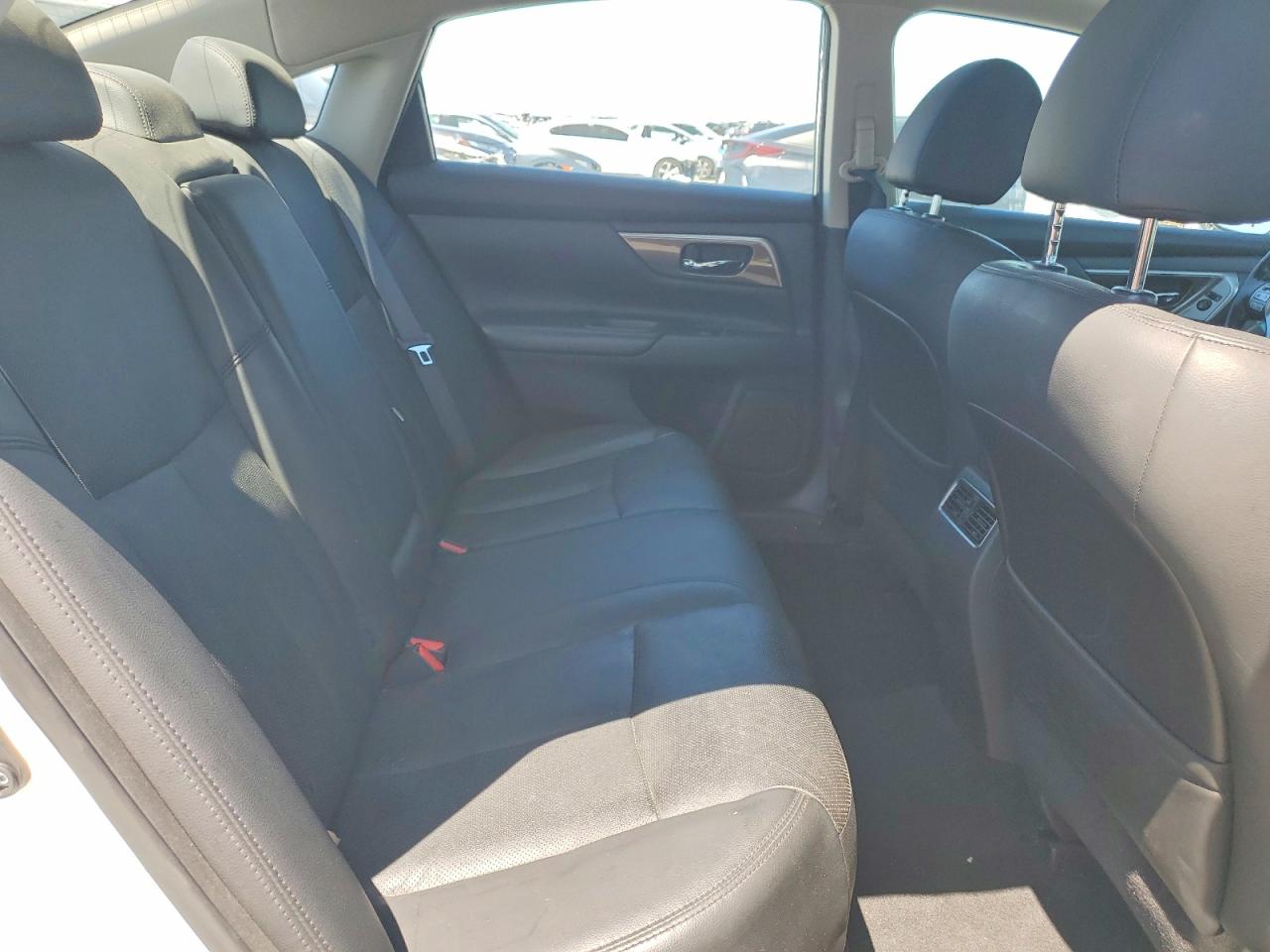 2015 Nissan Altima 2.5 Sl White vin: 1N4AL3AP7FC499627