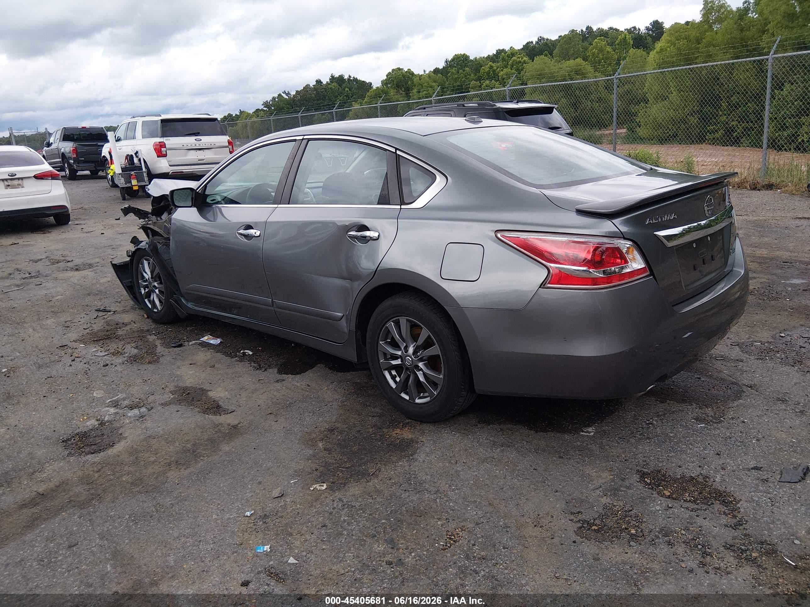 2015 Nissan Altima 2.5 S Gray vin: 1N4AL3AP7FC576870