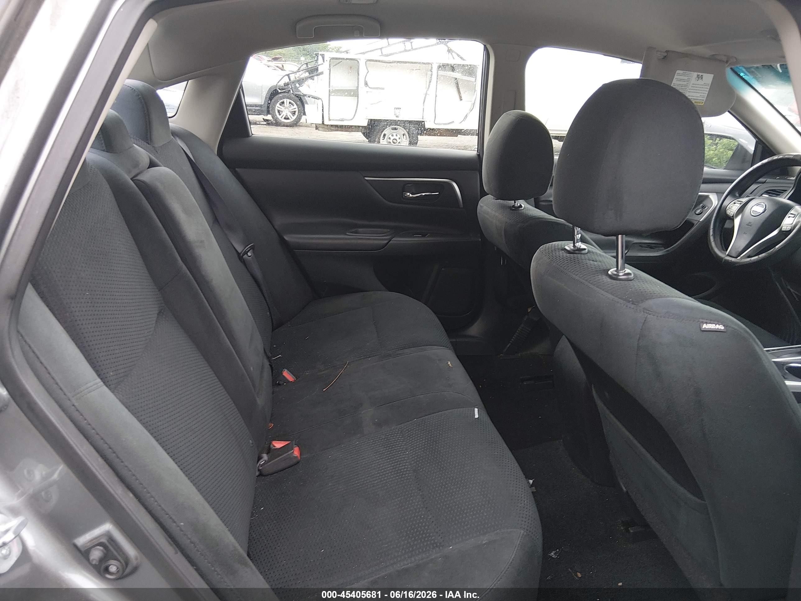 2015 Nissan Altima 2.5 S Gray vin: 1N4AL3AP7FC576870