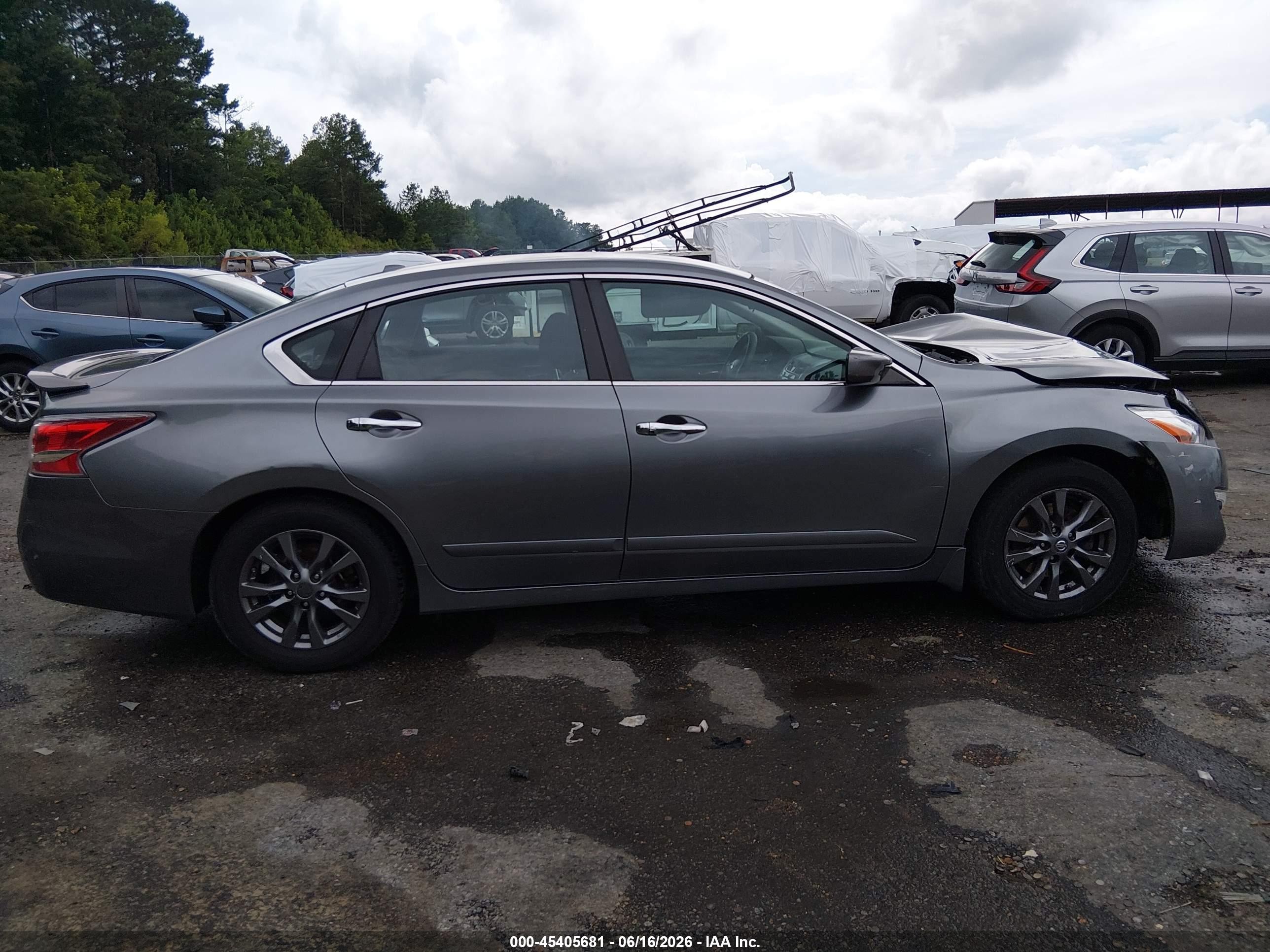 2015 Nissan Altima 2.5 S Gray vin: 1N4AL3AP7FC576870
