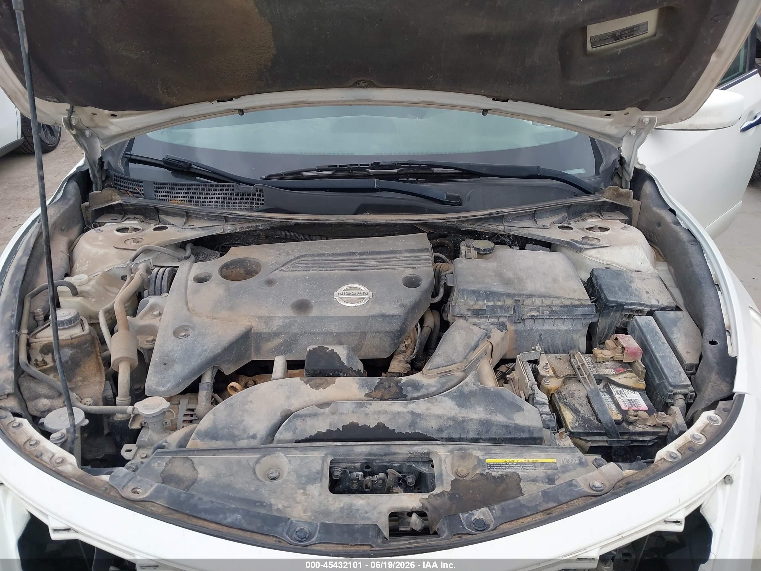 2015 Nissan Altima 2.5 S White vin: 1N4AL3AP7FC577677