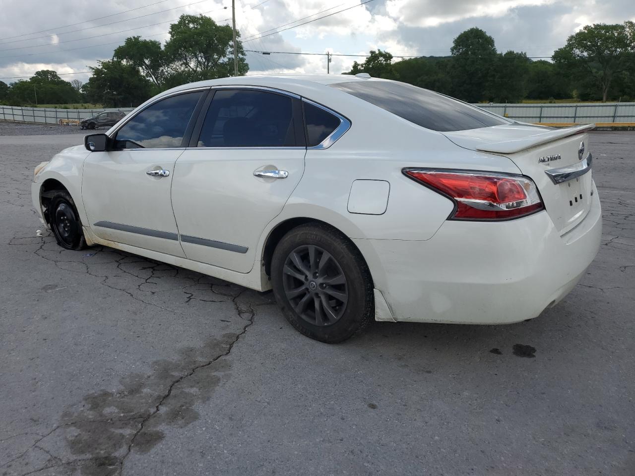 2015 Nissan Altima 2.5 White vin: 1N4AL3AP7FC583852
