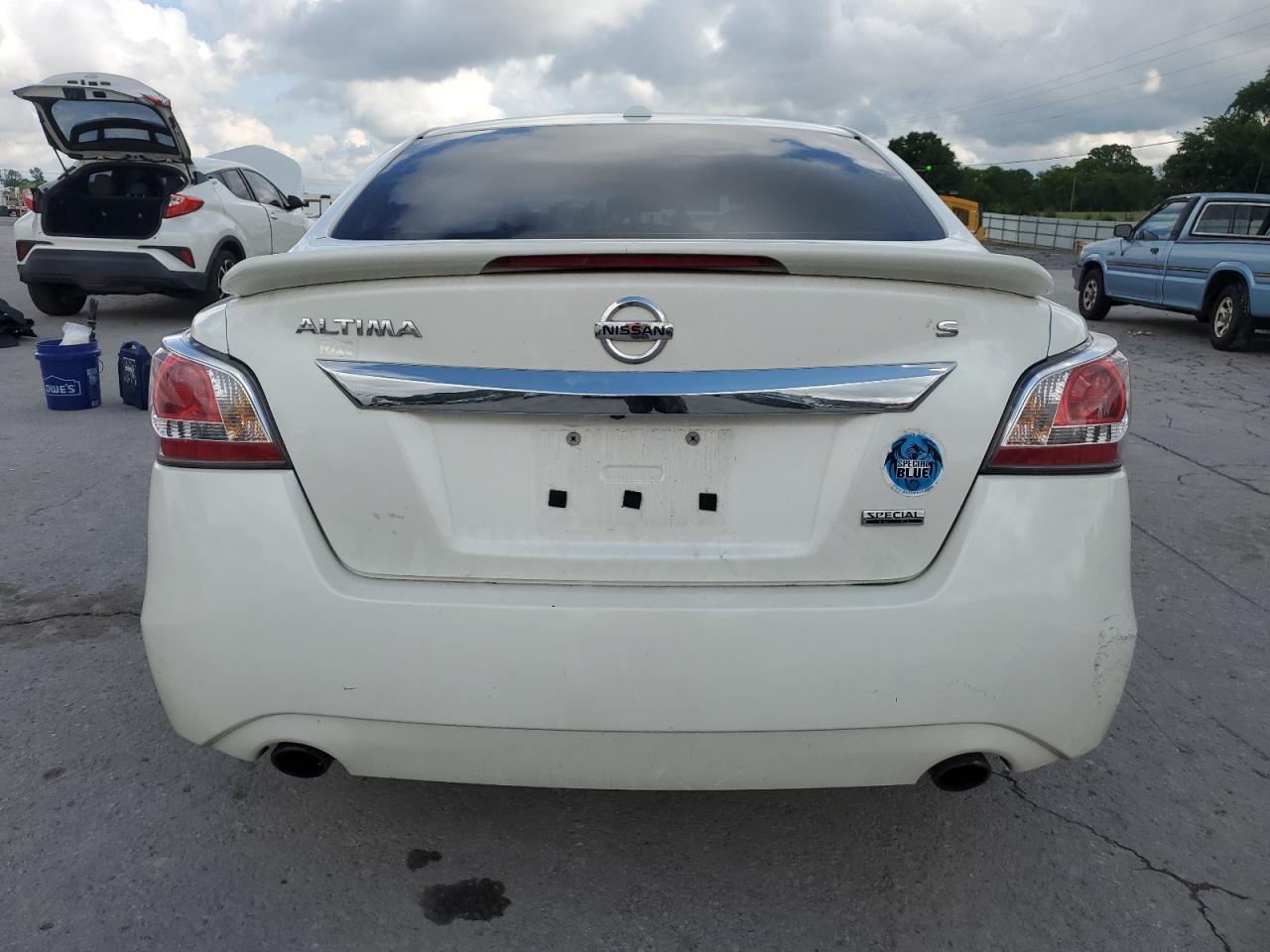 2015 Nissan Altima 2.5 White vin: 1N4AL3AP7FC583852