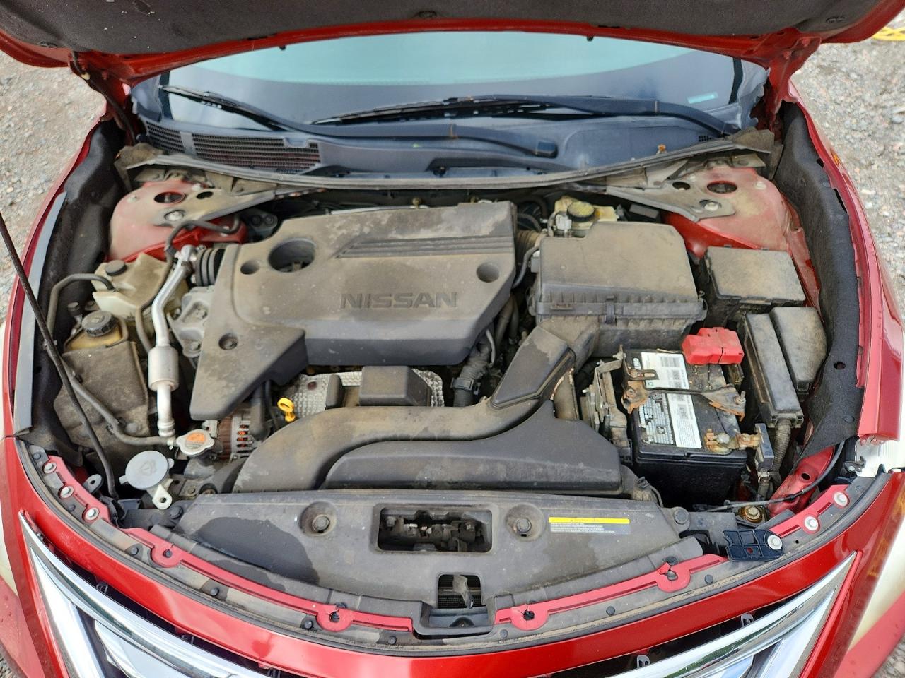 2015 Nissan Altima 2.5 S Red vin: 1N4AL3AP7FC585472