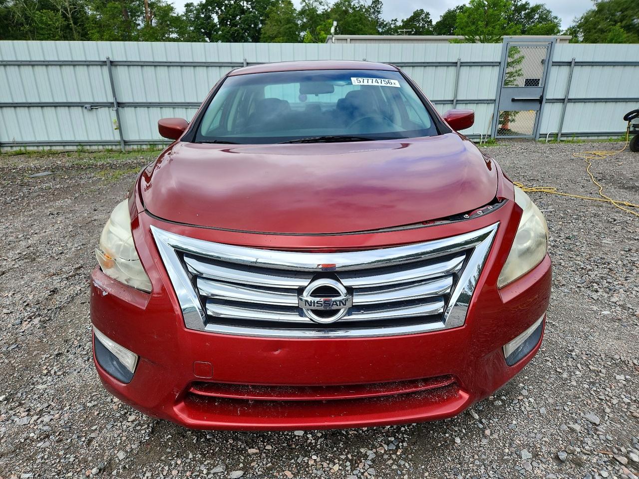 2015 Nissan Altima 2.5 S Red vin: 1N4AL3AP7FC585472