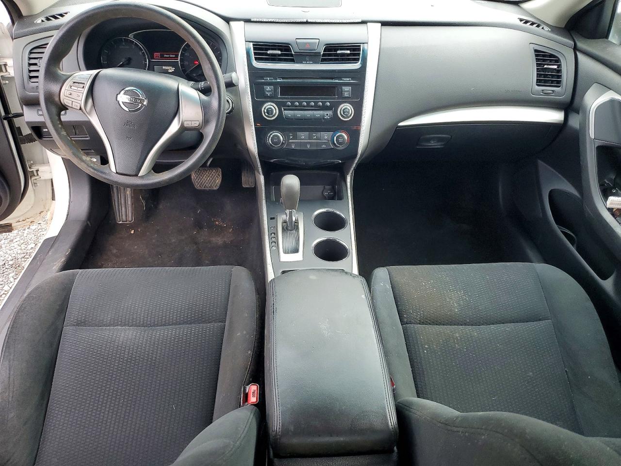 2015 Nissan Altima 2.5 White vin: 1N4AL3AP7FC589361
