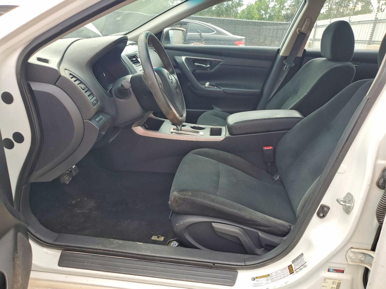 2015 Nissan Altima 2.5 White vin: 1N4AL3AP7FC589361