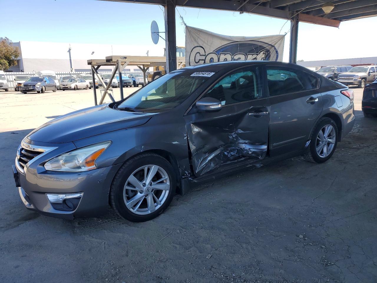 2015 Nissan Altima 2.5 Sv Silver vin: 1N4AL3AP7FC595662