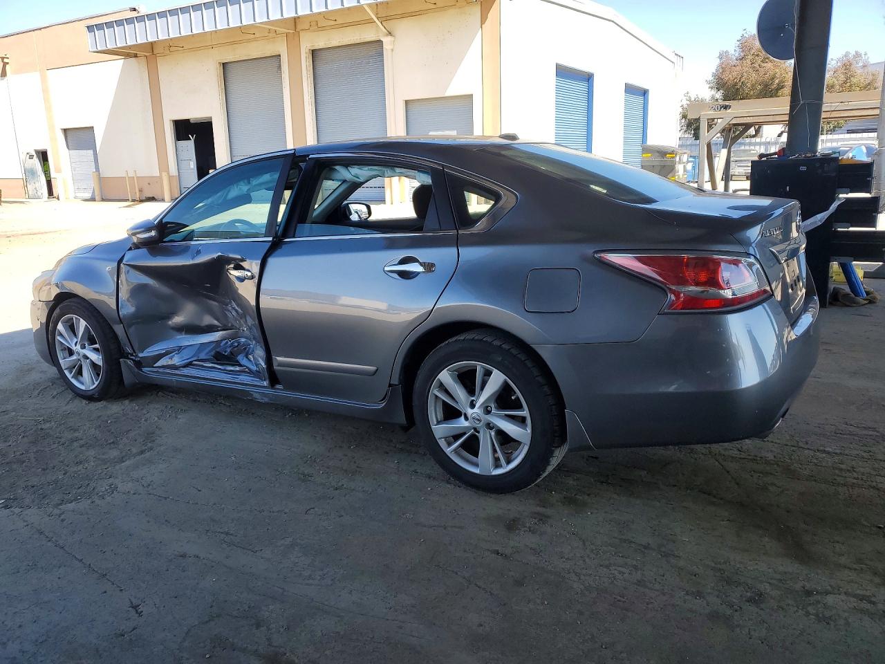 2015 Nissan Altima 2.5 Sv Silver vin: 1N4AL3AP7FC595662