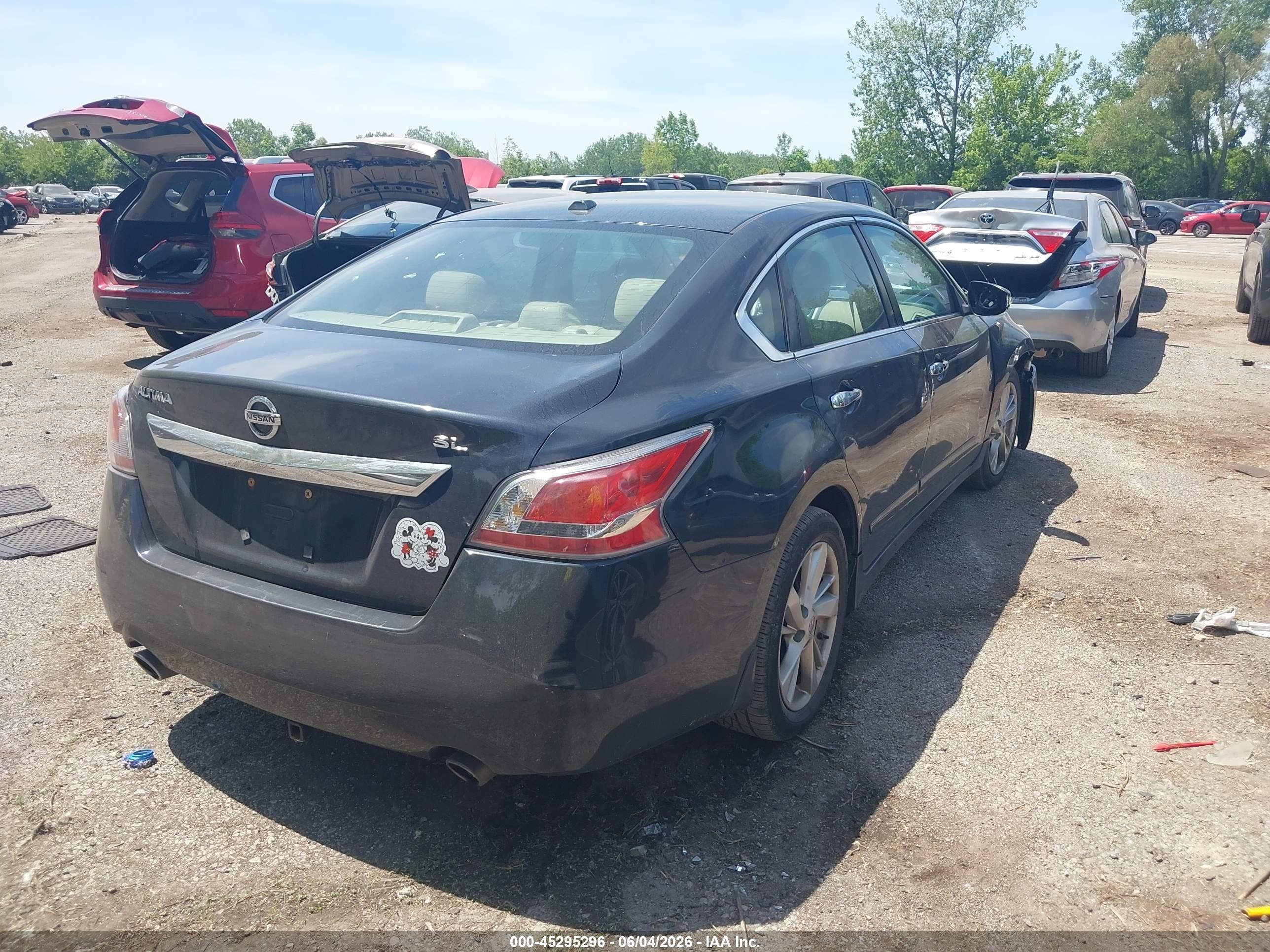 2015 Nissan Altima 2.5 Sl Серый vin: 1N4AL3AP7FC598528