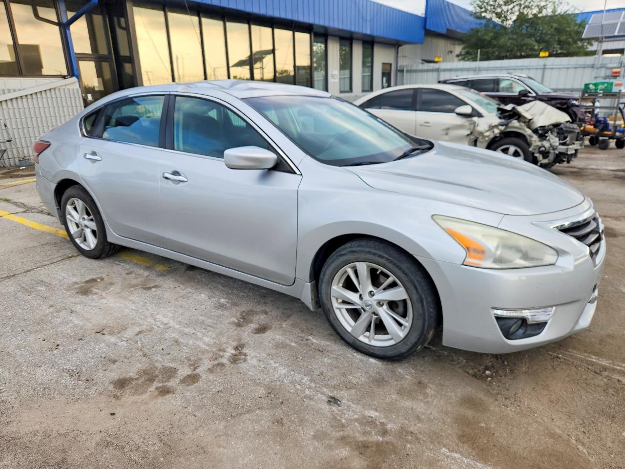 2015 Nissan Altima 2.5 Sv Silver vin: 1N4AL3AP7FC599050